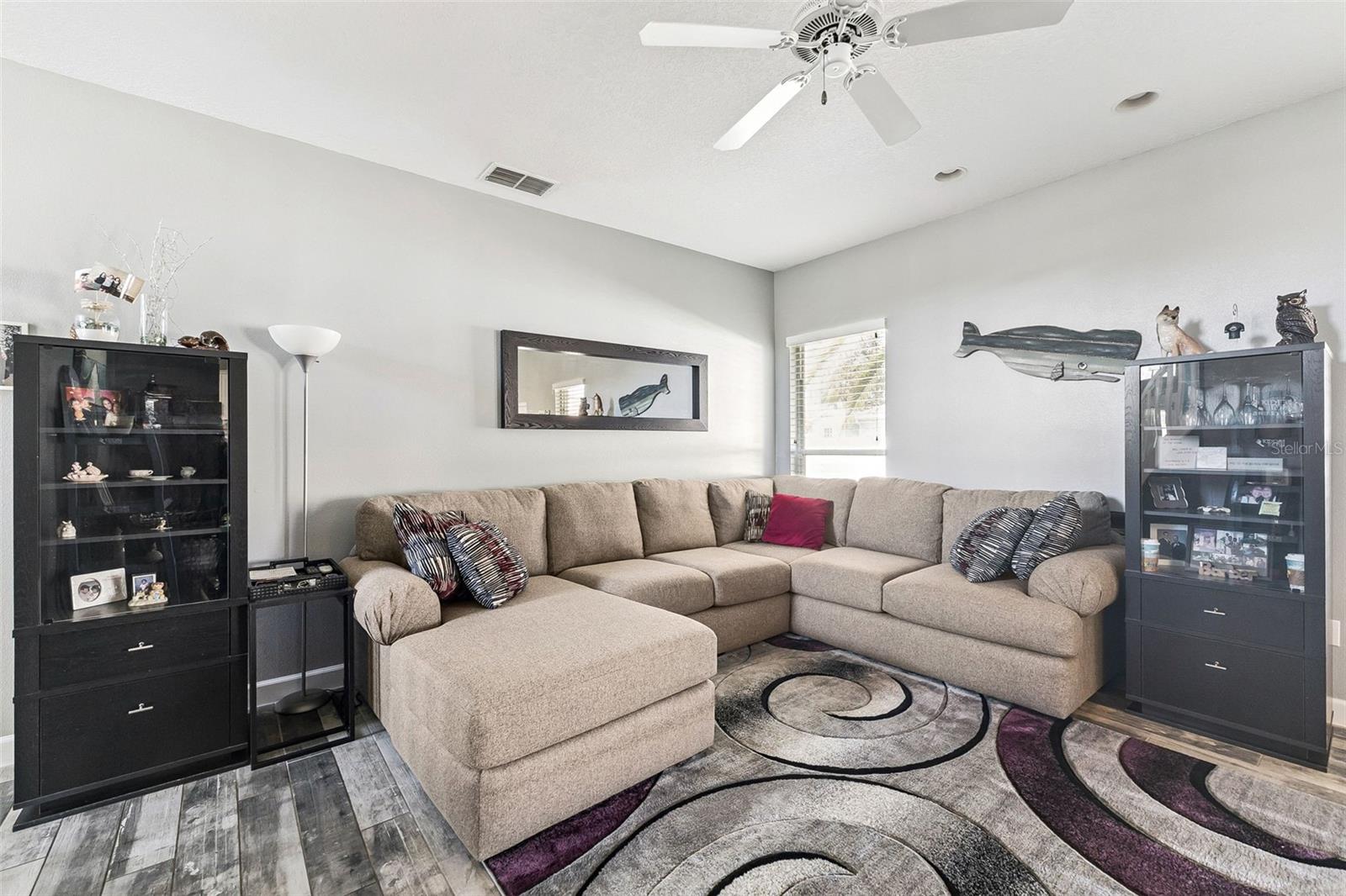 Image 21 of 44 For 1483 Surrey Park Drive