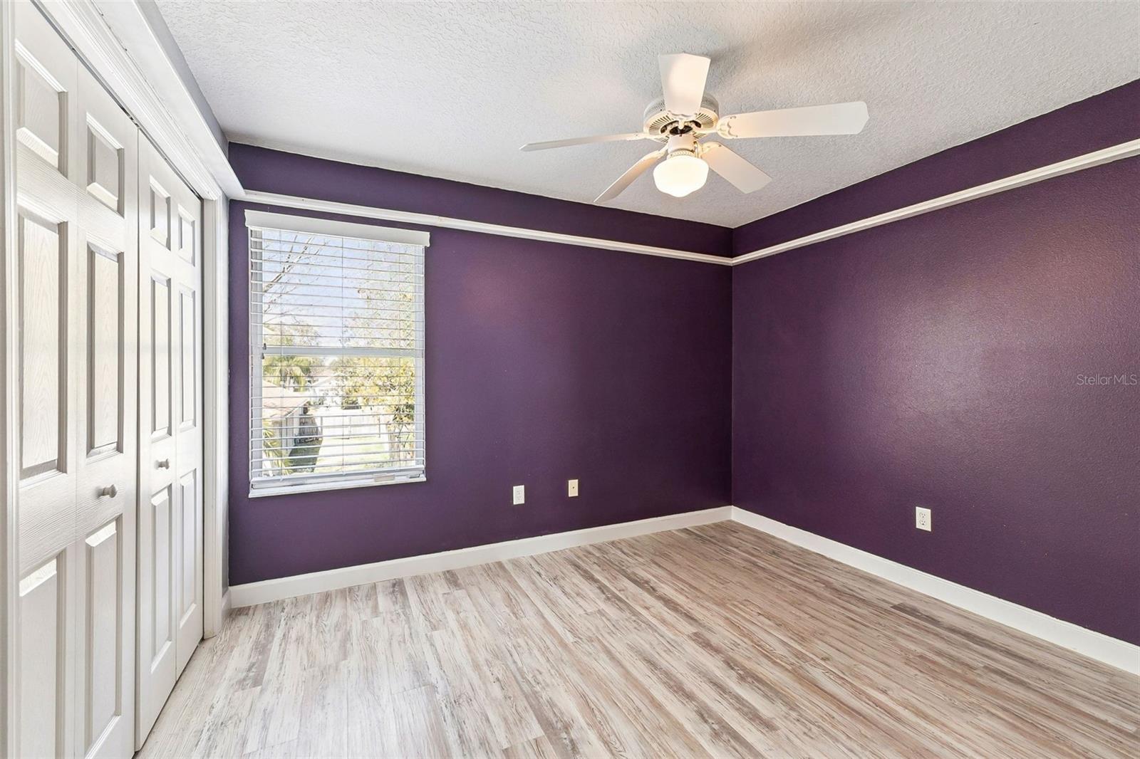 Image 33 of 44 For 1483 Surrey Park Drive