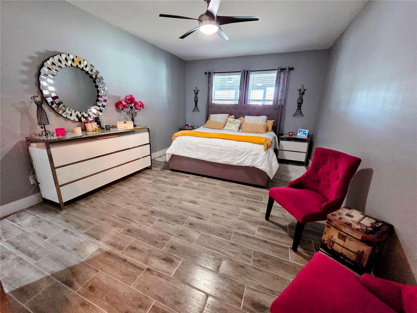 Image 15 of 47 For 5355 Carrara Court