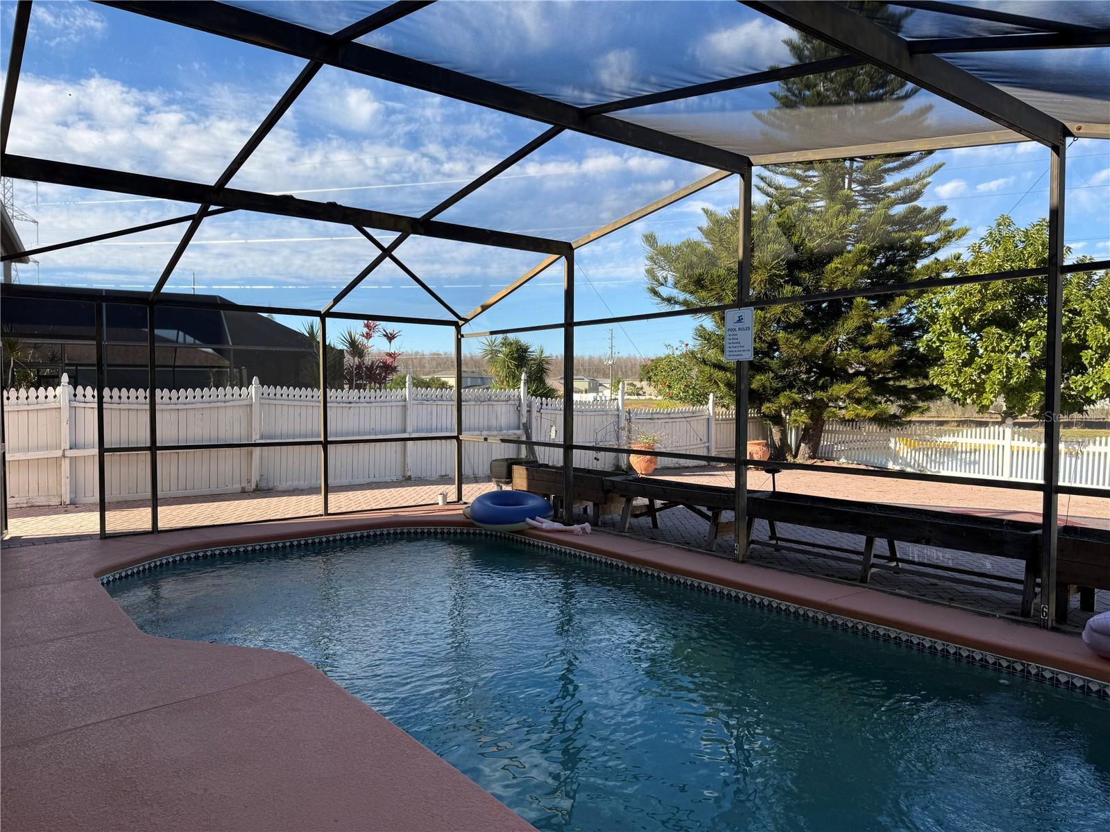 Image 14 of 42 For 1219 Kempton Chase Parkway