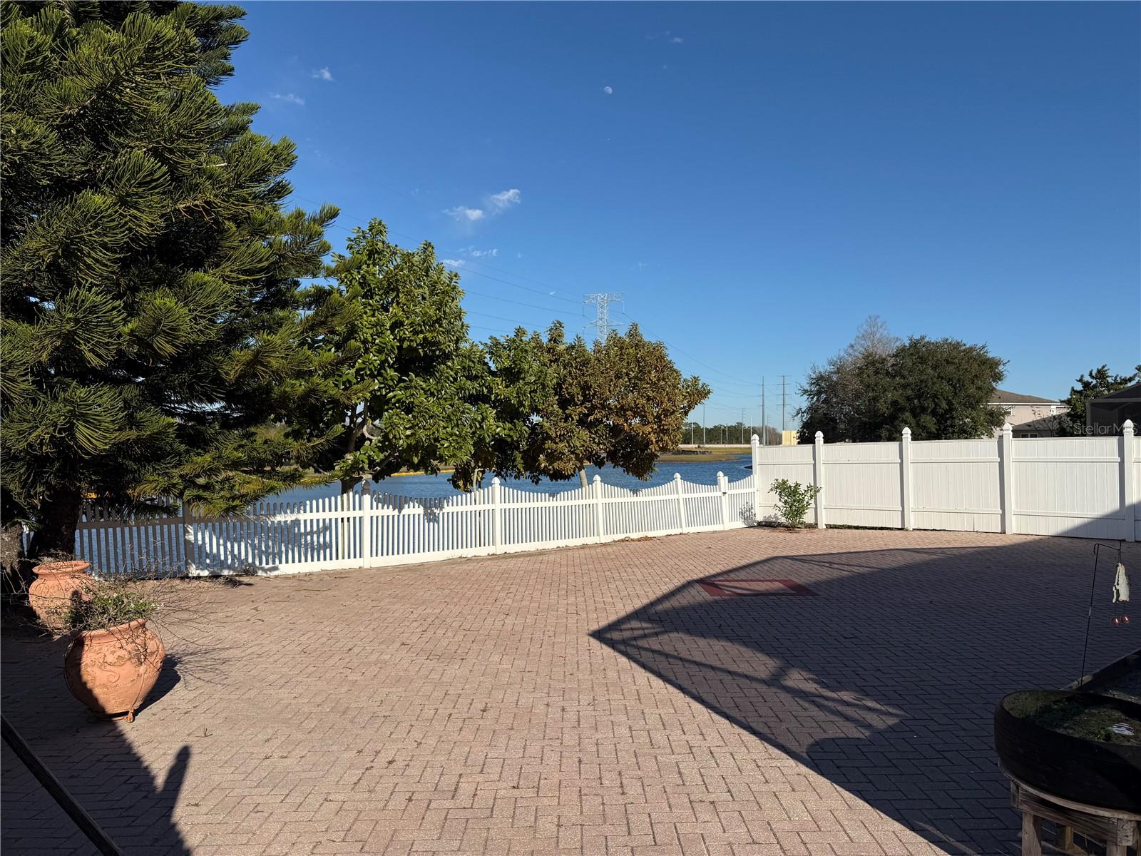 Image 16 of 42 For 1219 Kempton Chase Parkway