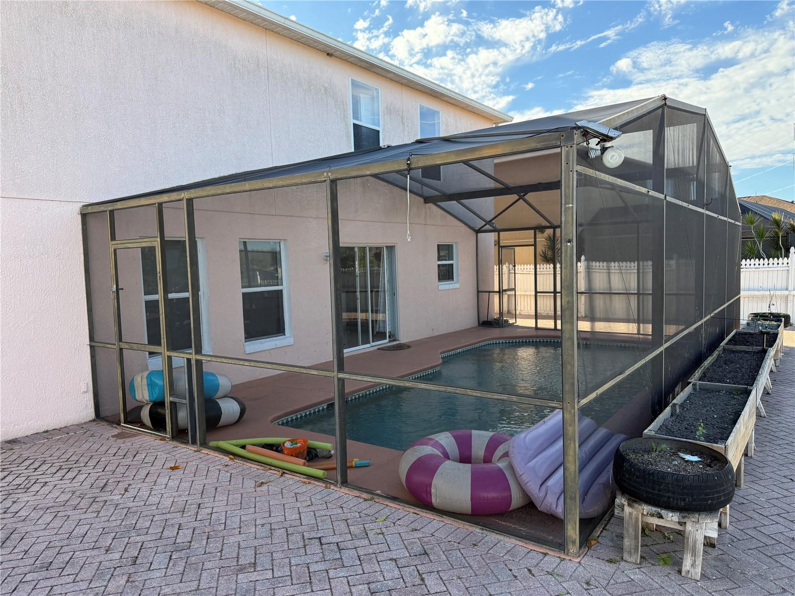 Image 19 of 42 For 1219 Kempton Chase Parkway