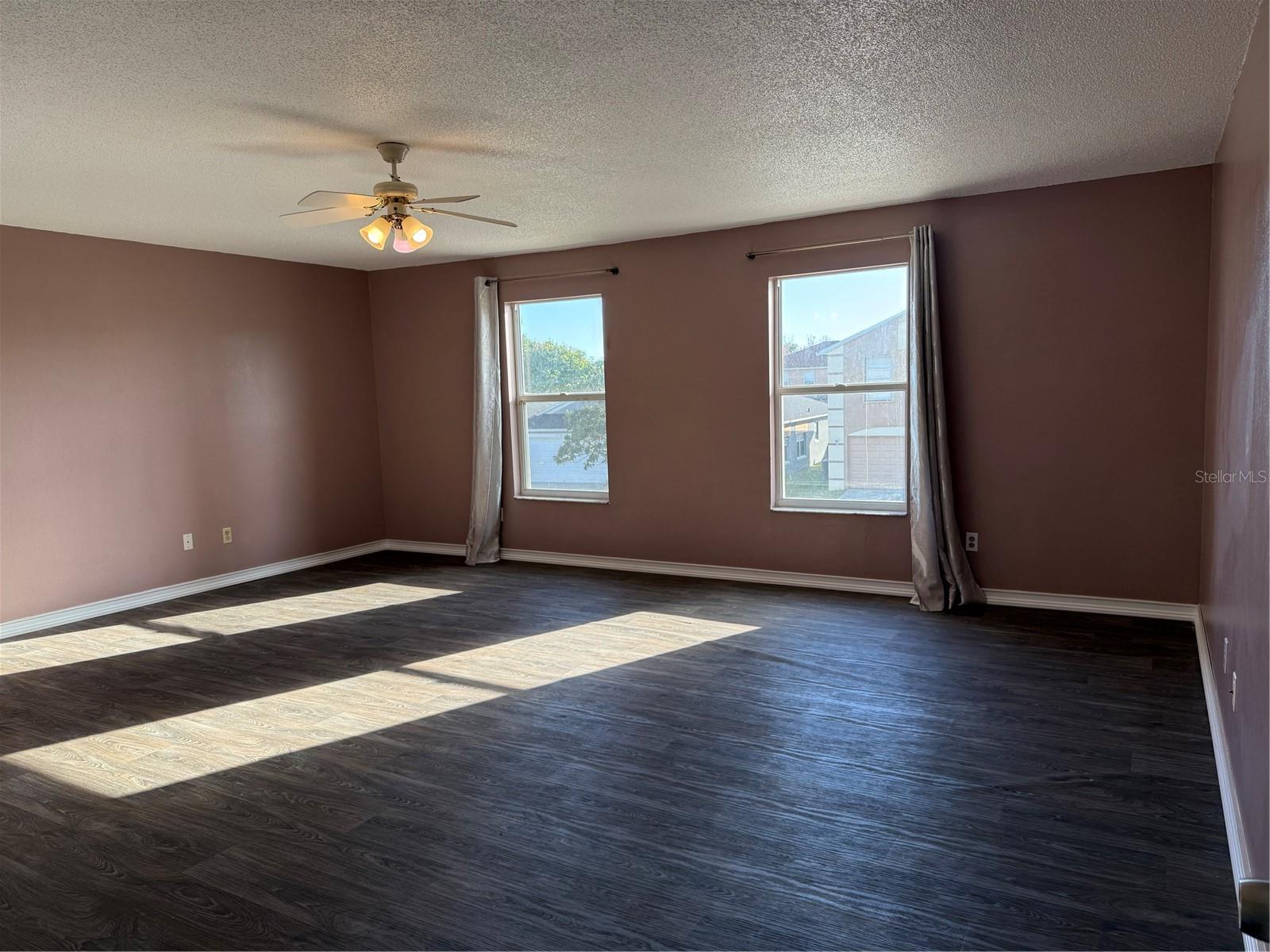 Image 23 of 42 For 1219 Kempton Chase Parkway