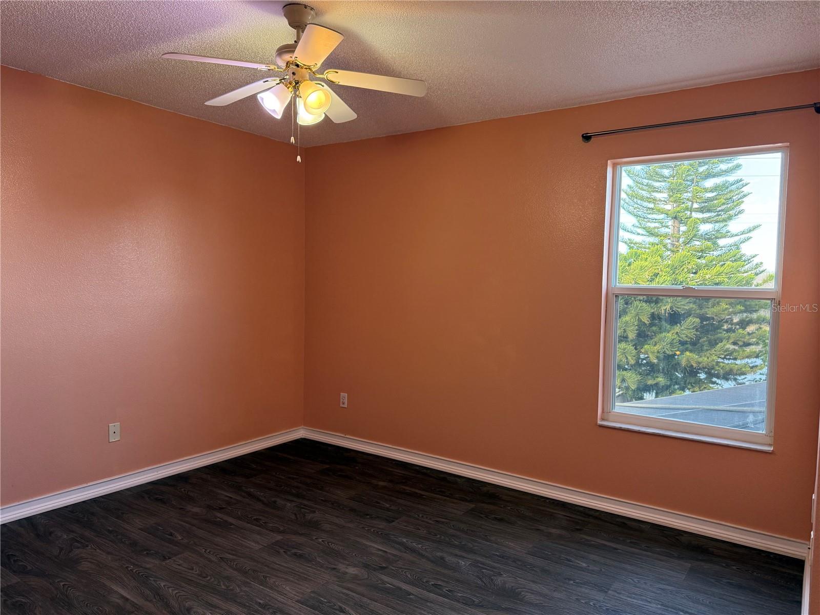 Image 32 of 42 For 1219 Kempton Chase Parkway