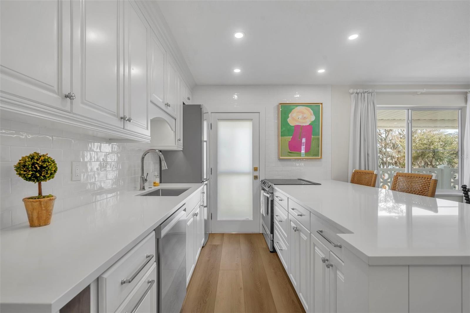 Image 10 of 35 For 1140 Orlando Avenue H-13