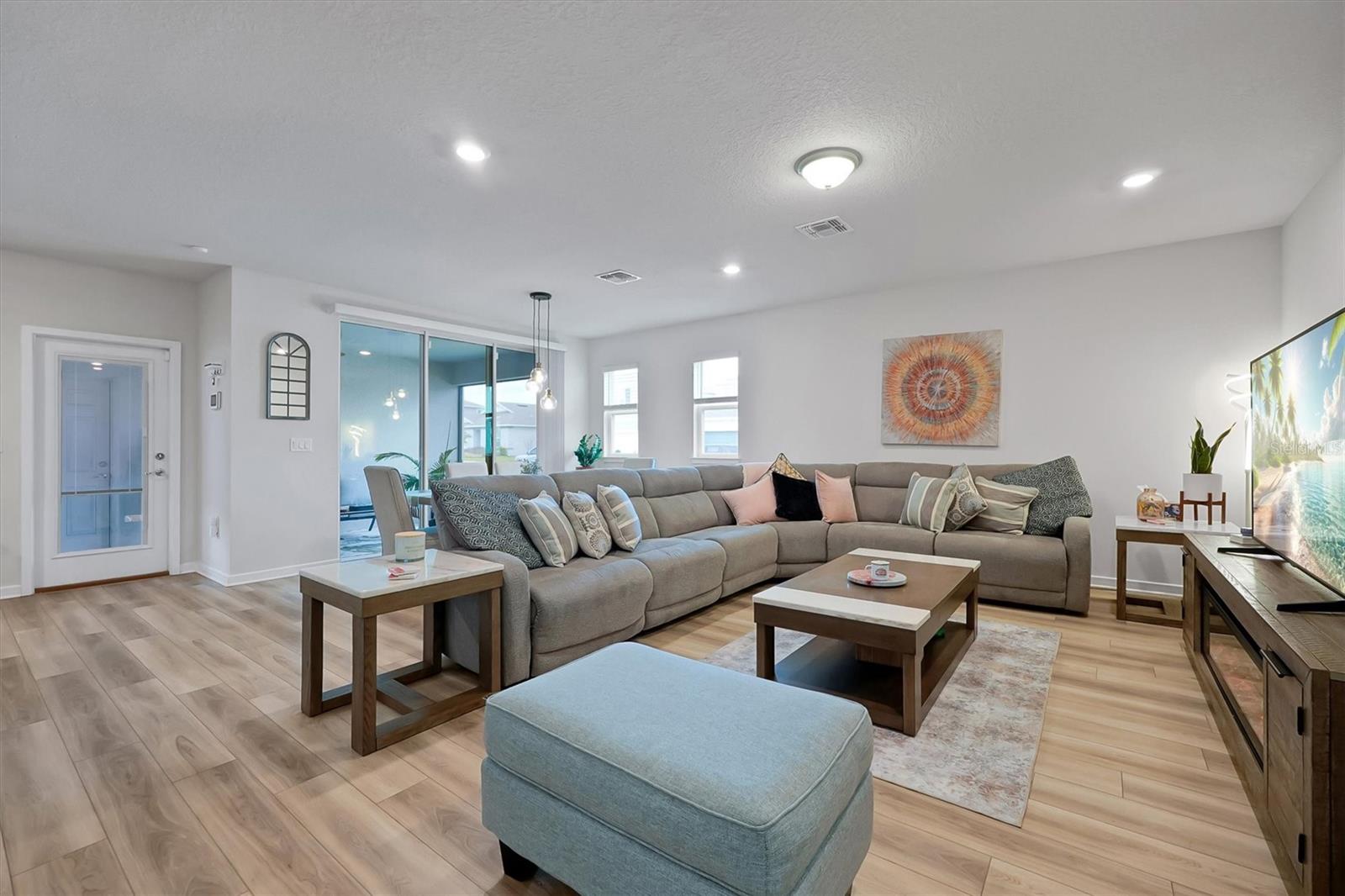 Image 5 of 54 For 4213 Winding Pines Drive