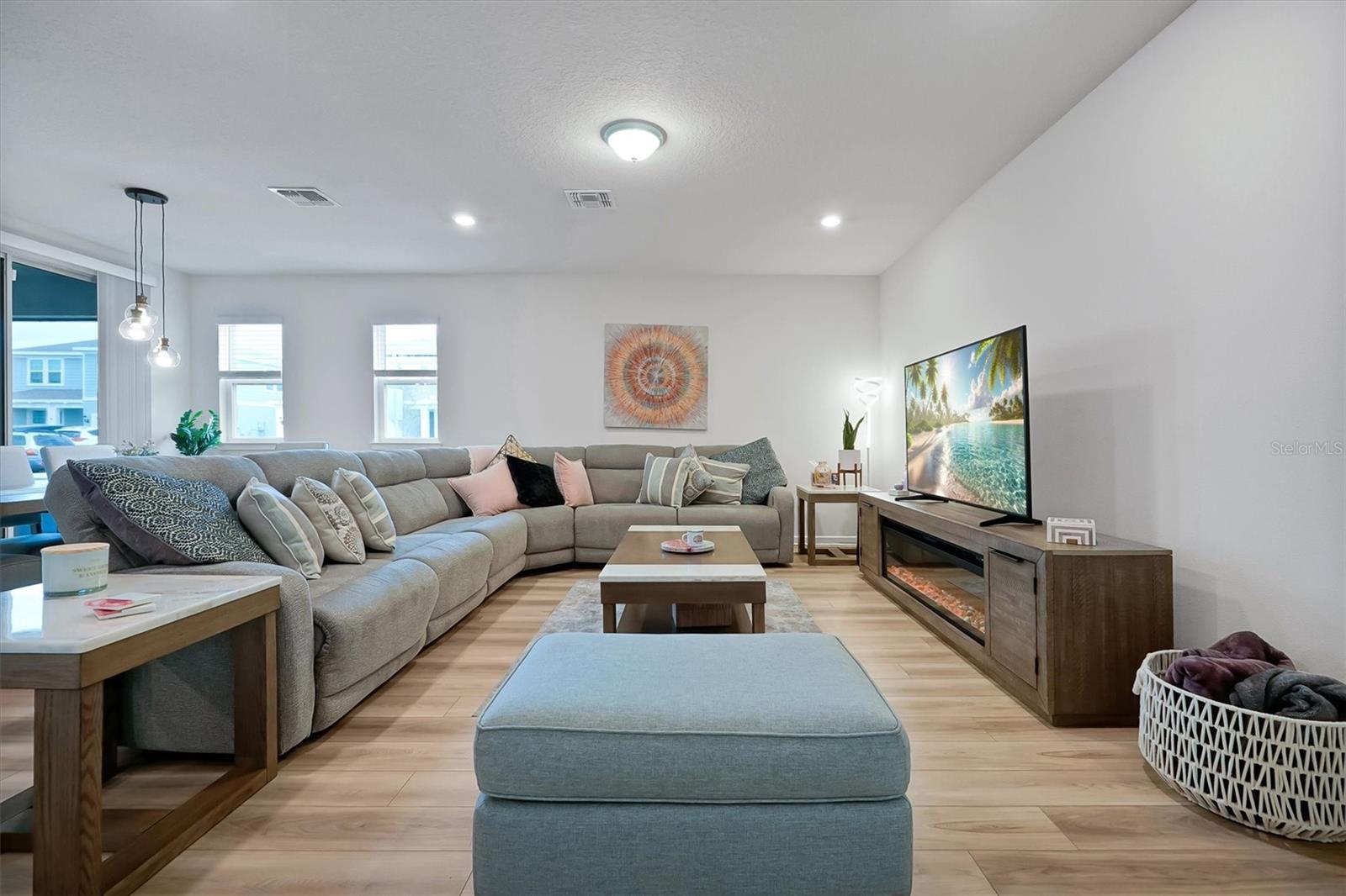 Image 6 of 54 For 4213 Winding Pines Drive