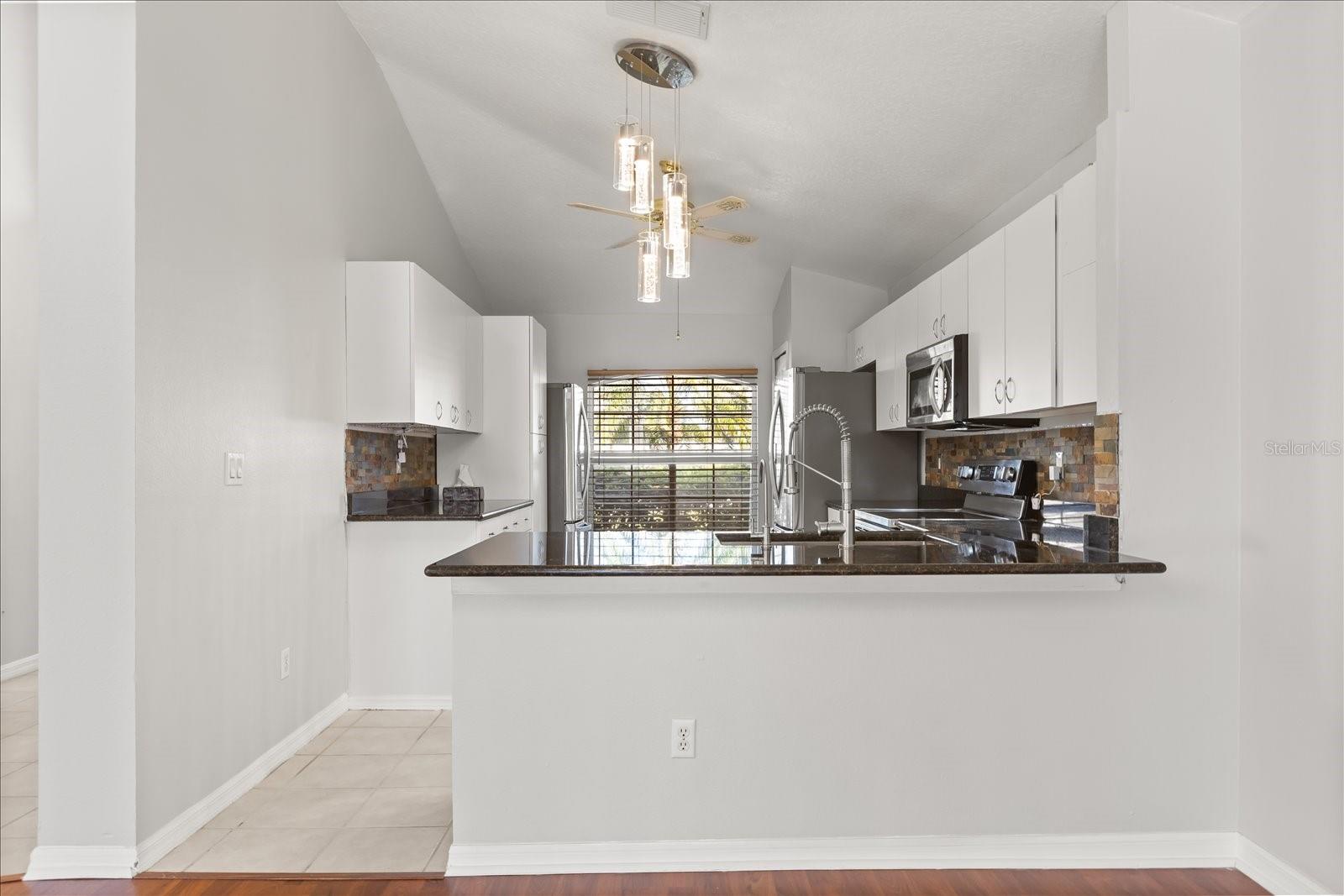 Image 15 of 39 For 785 Pickfair Terrace