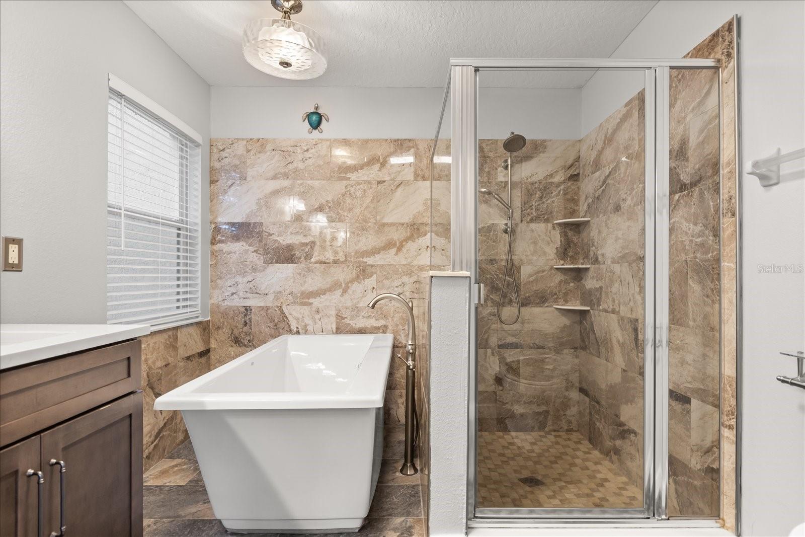 Image 21 of 39 For 785 Pickfair Terrace