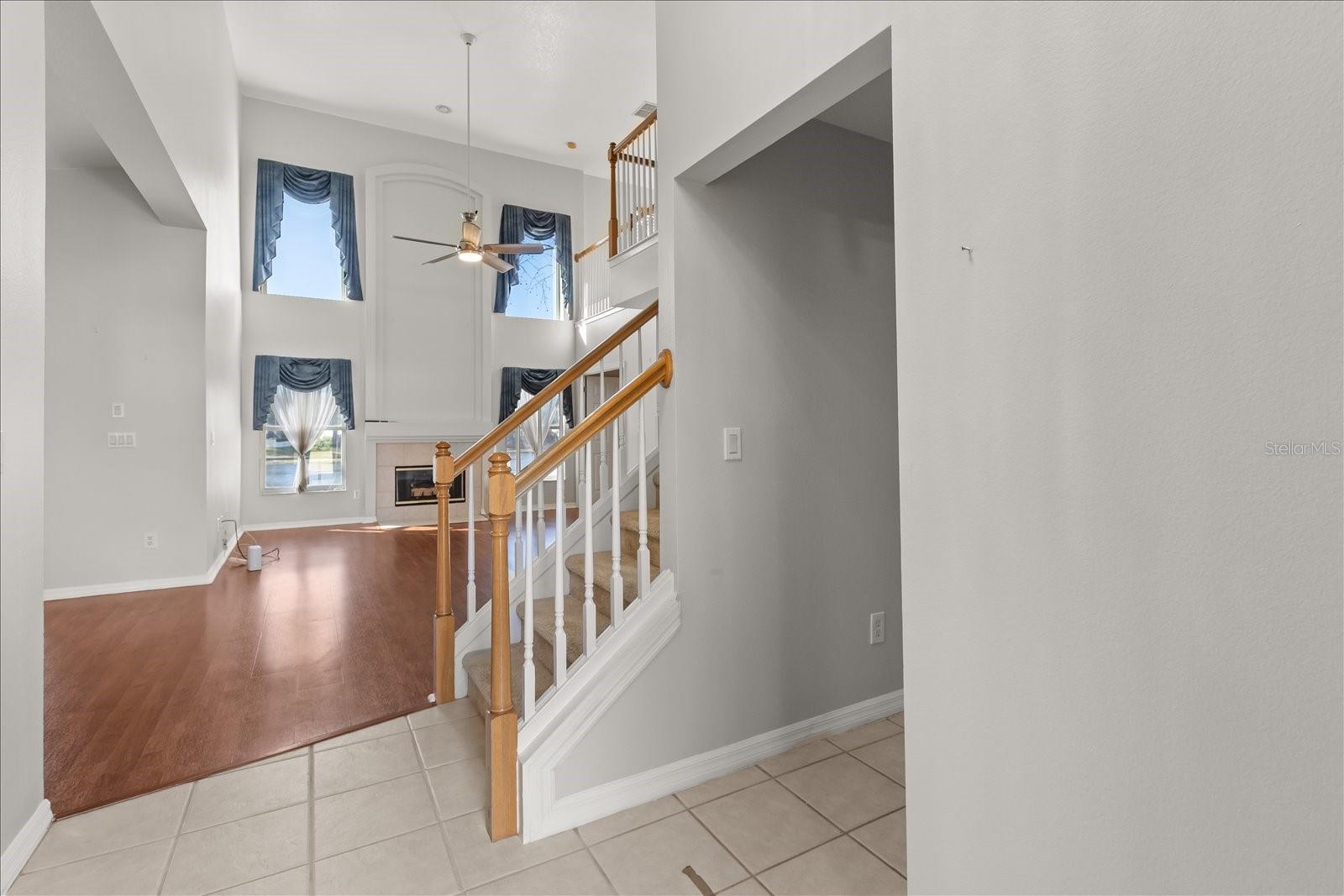 Image 4 of 39 For 785 Pickfair Terrace