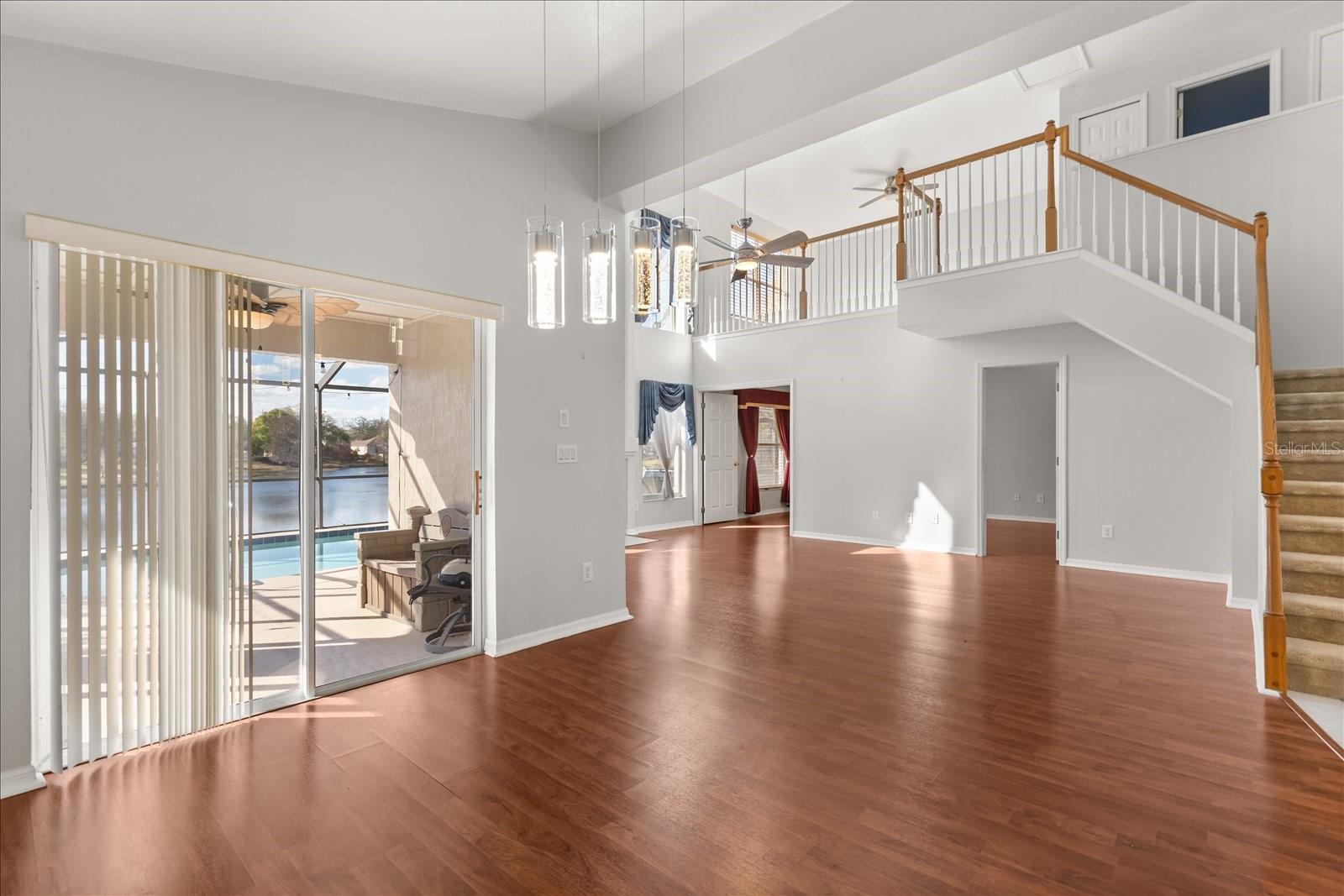 Image 8 of 39 For 785 Pickfair Terrace