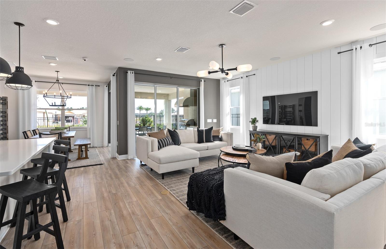 Image 21 of 50 For 13037 Sandcastle Drive