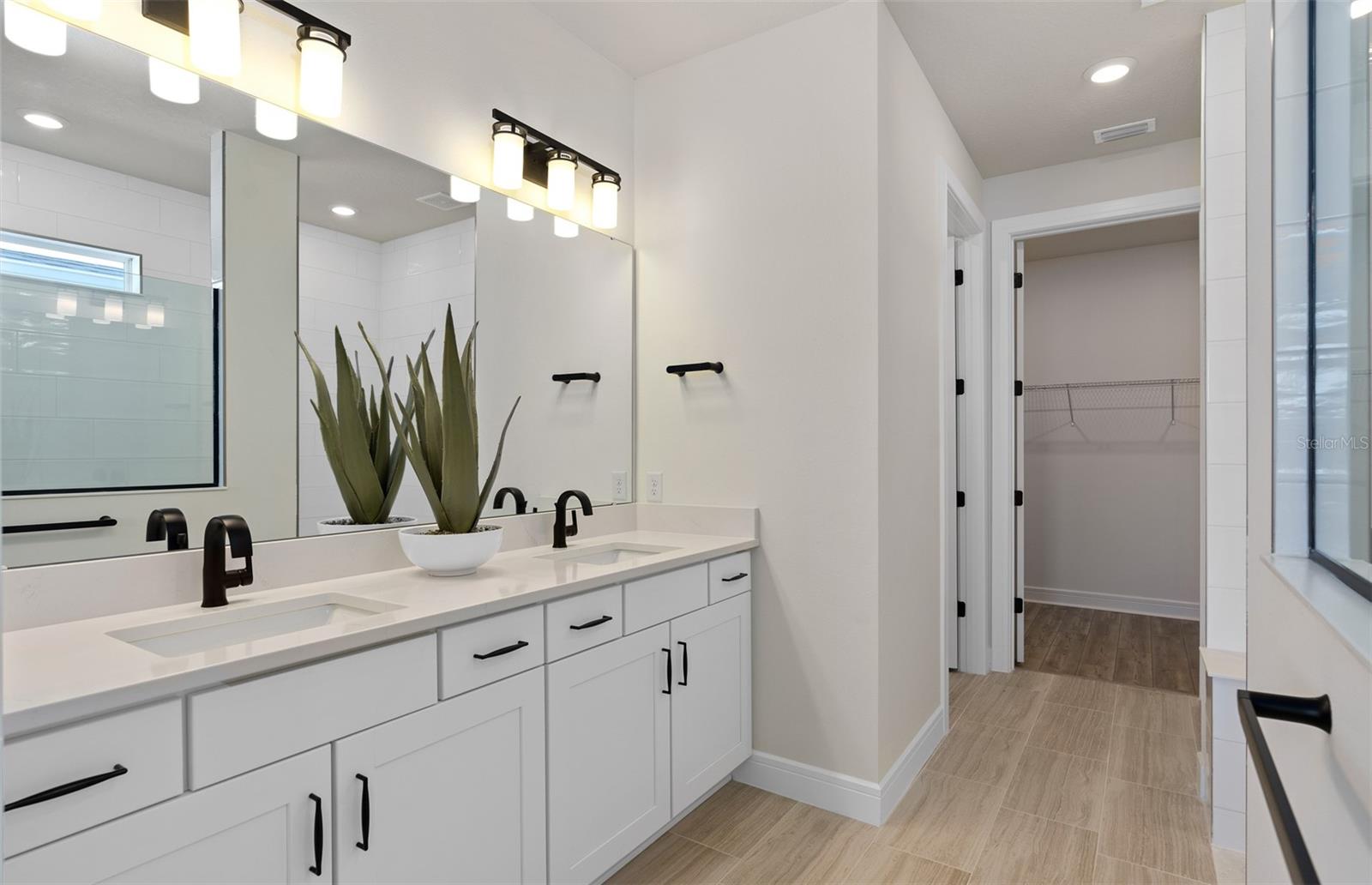 Image 27 of 50 For 13037 Sandcastle Drive