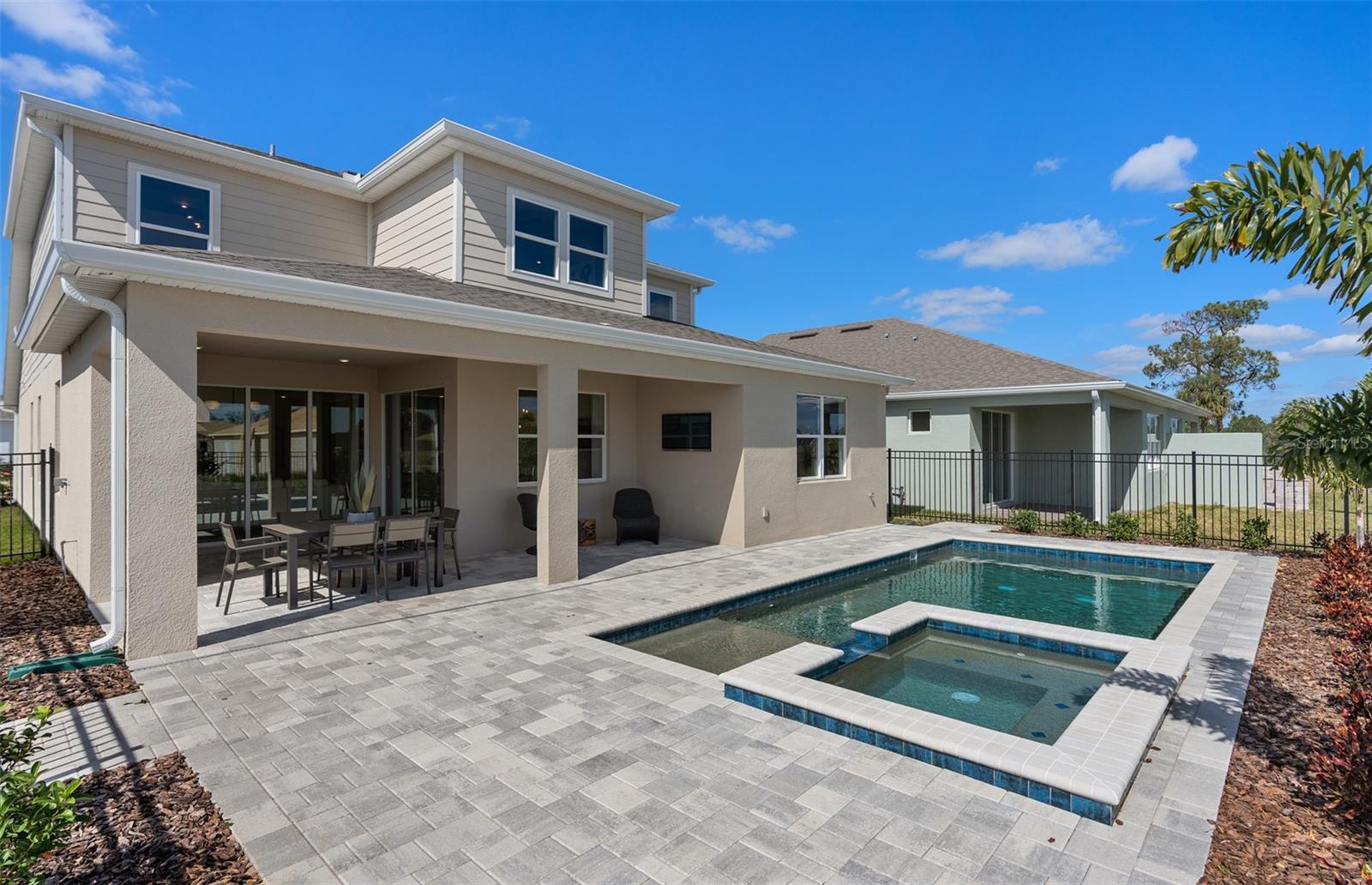 Image 4 of 50 For 13037 Sandcastle Drive