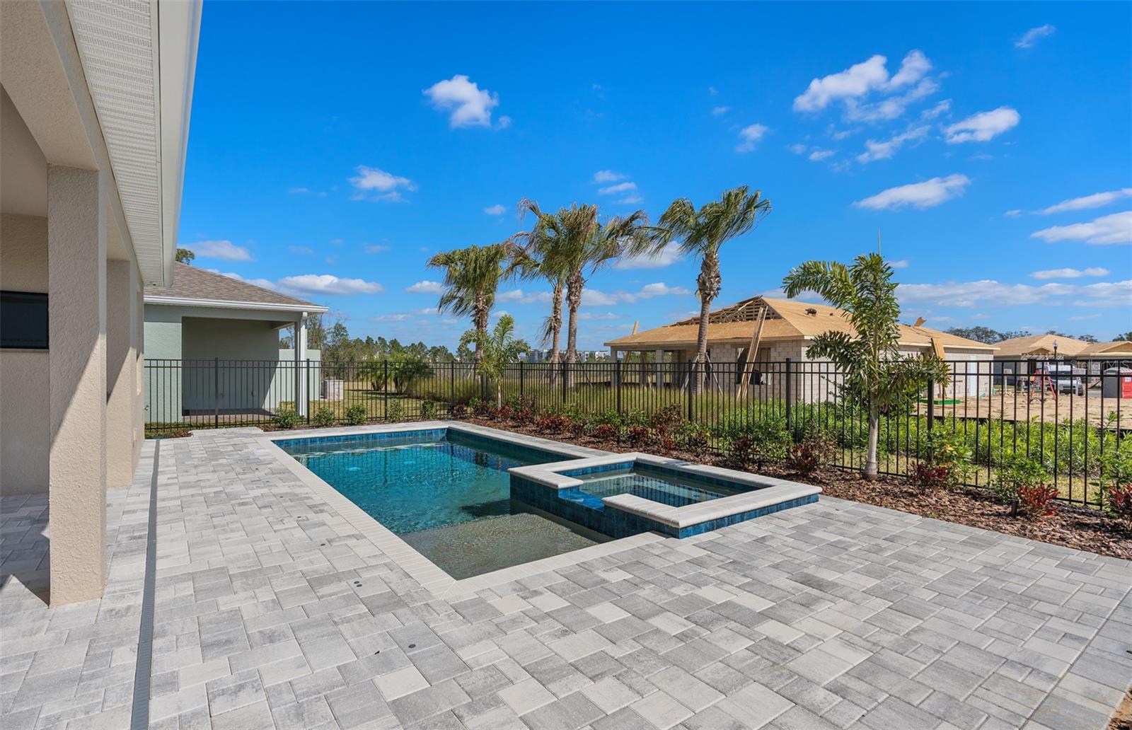 Image 6 of 50 For 13037 Sandcastle Drive