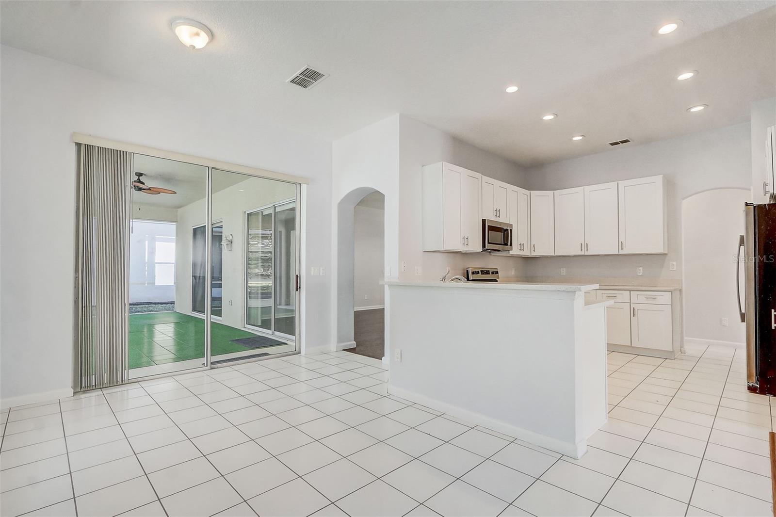 Image 14 of 54 For 359 Randon Terrace