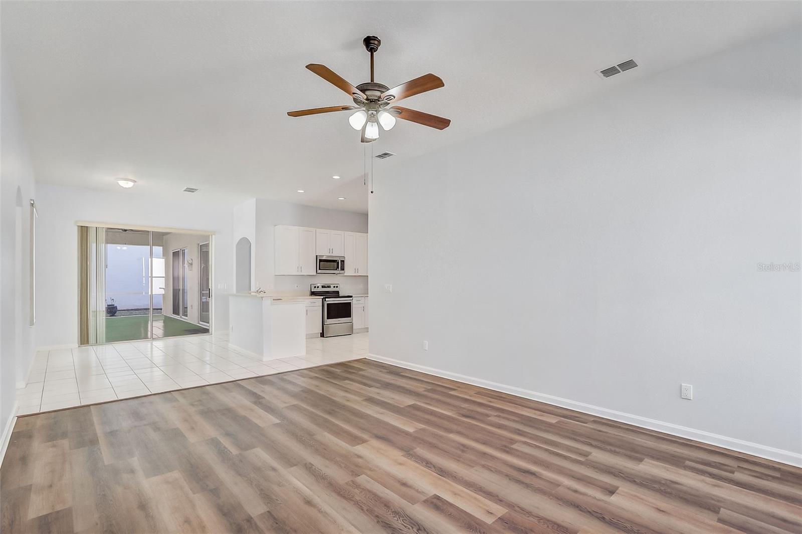 Image 19 of 54 For 359 Randon Terrace