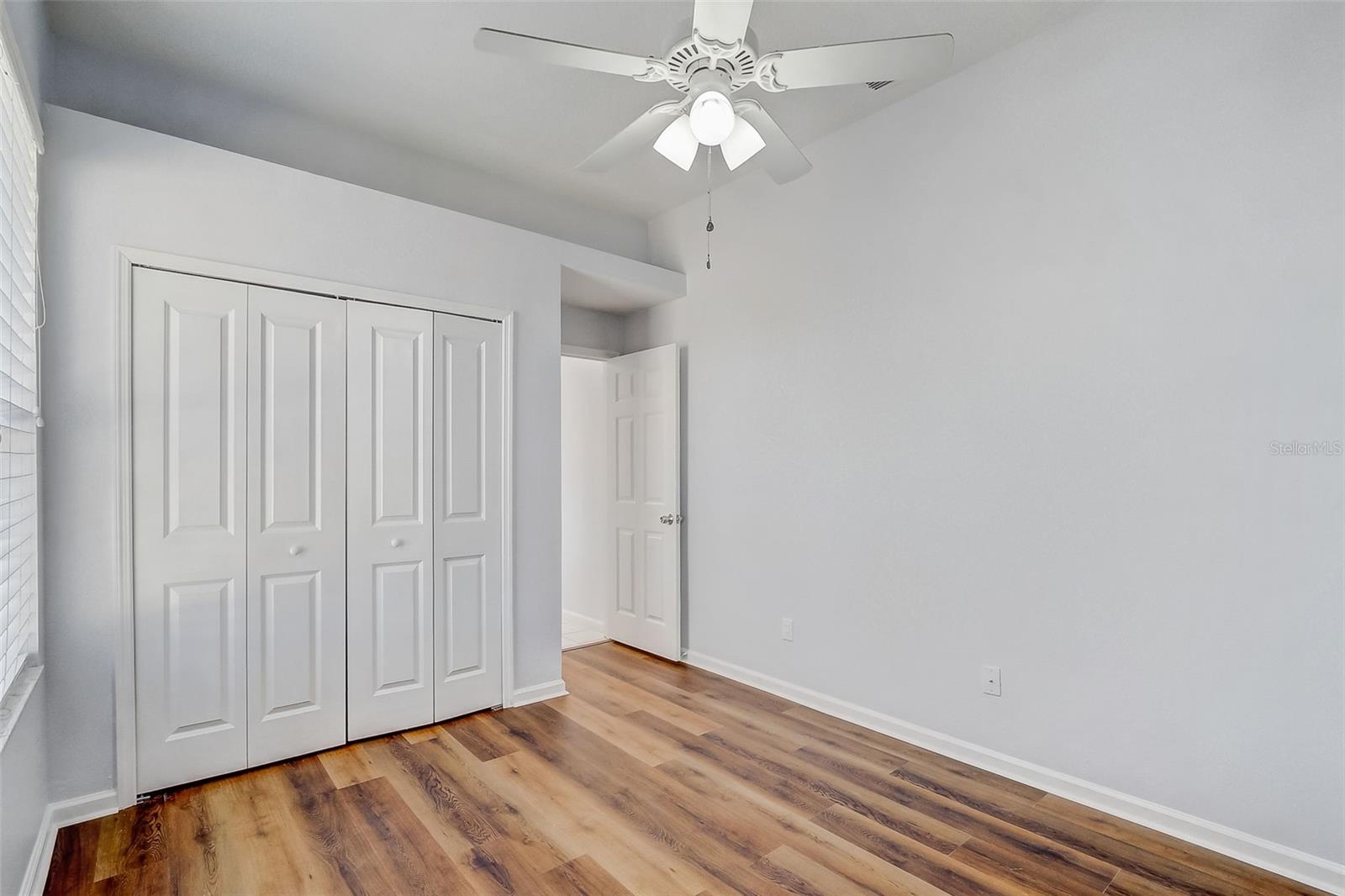 Image 21 of 54 For 359 Randon Terrace