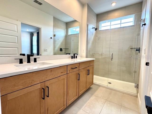 Image 15 of 29 For 1825 Coastal Court