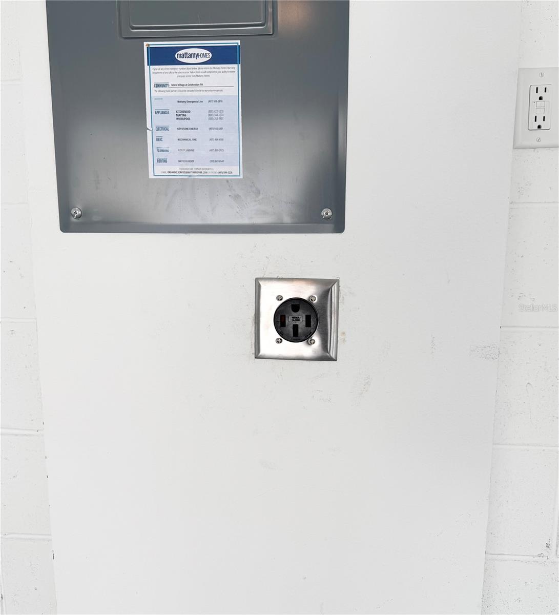 Image 28 of 29 For 1825 Coastal Court