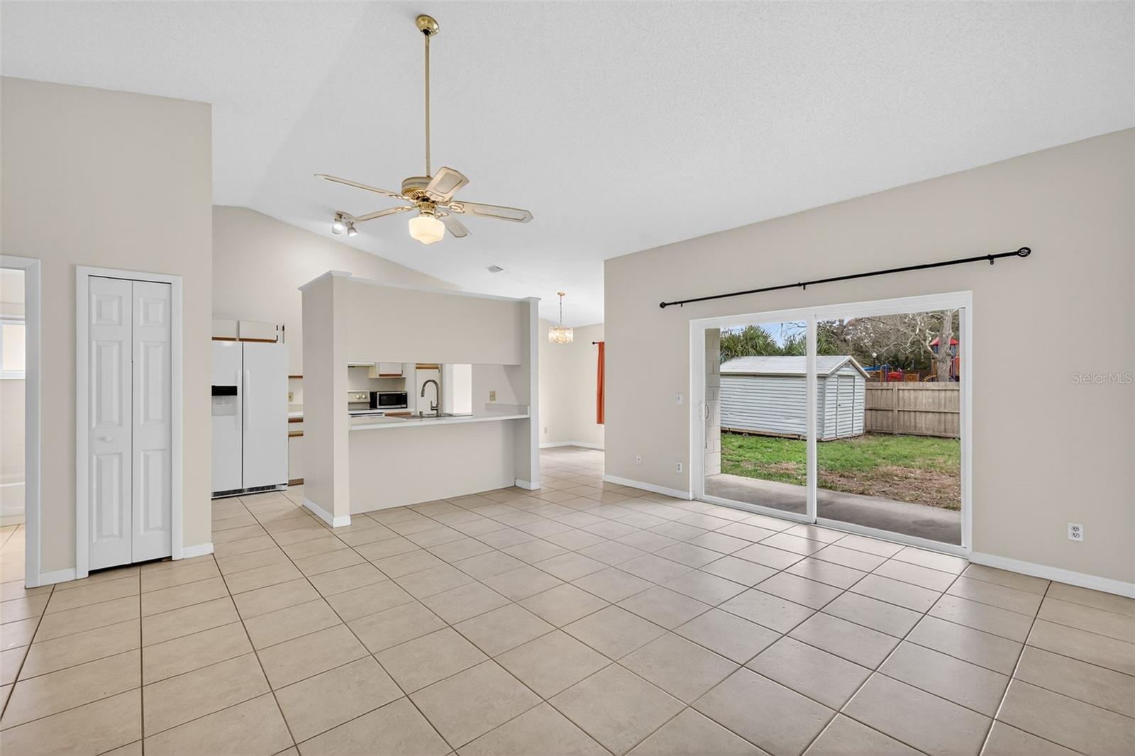 Image 16 of 53 For 1000 Covington Street