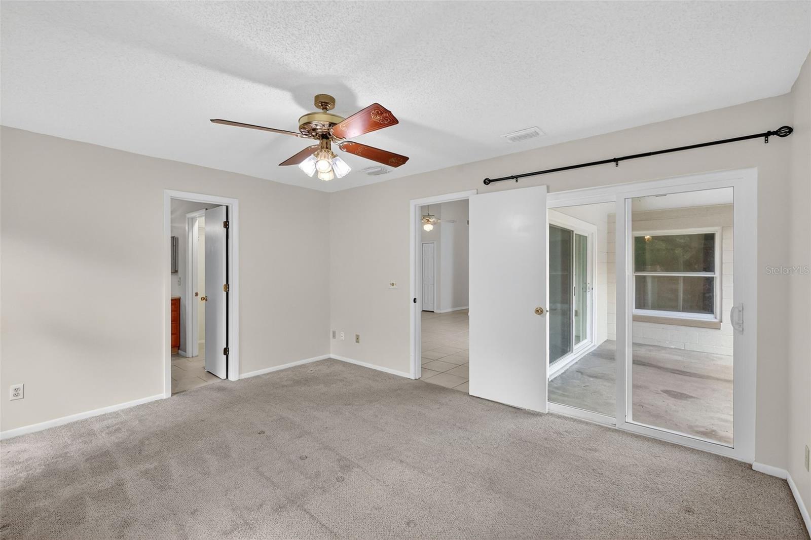 Image 29 of 53 For 1000 Covington Street