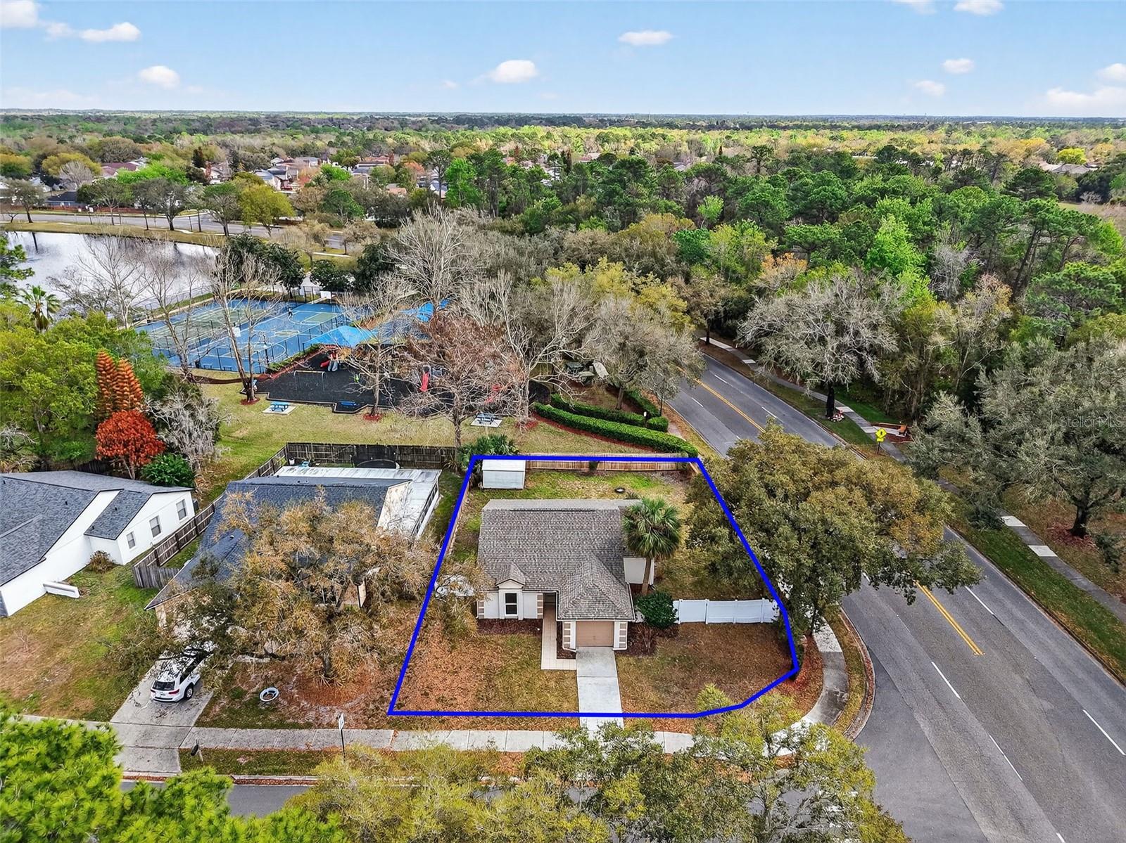 Image 3 of 53 For 1000 Covington Street