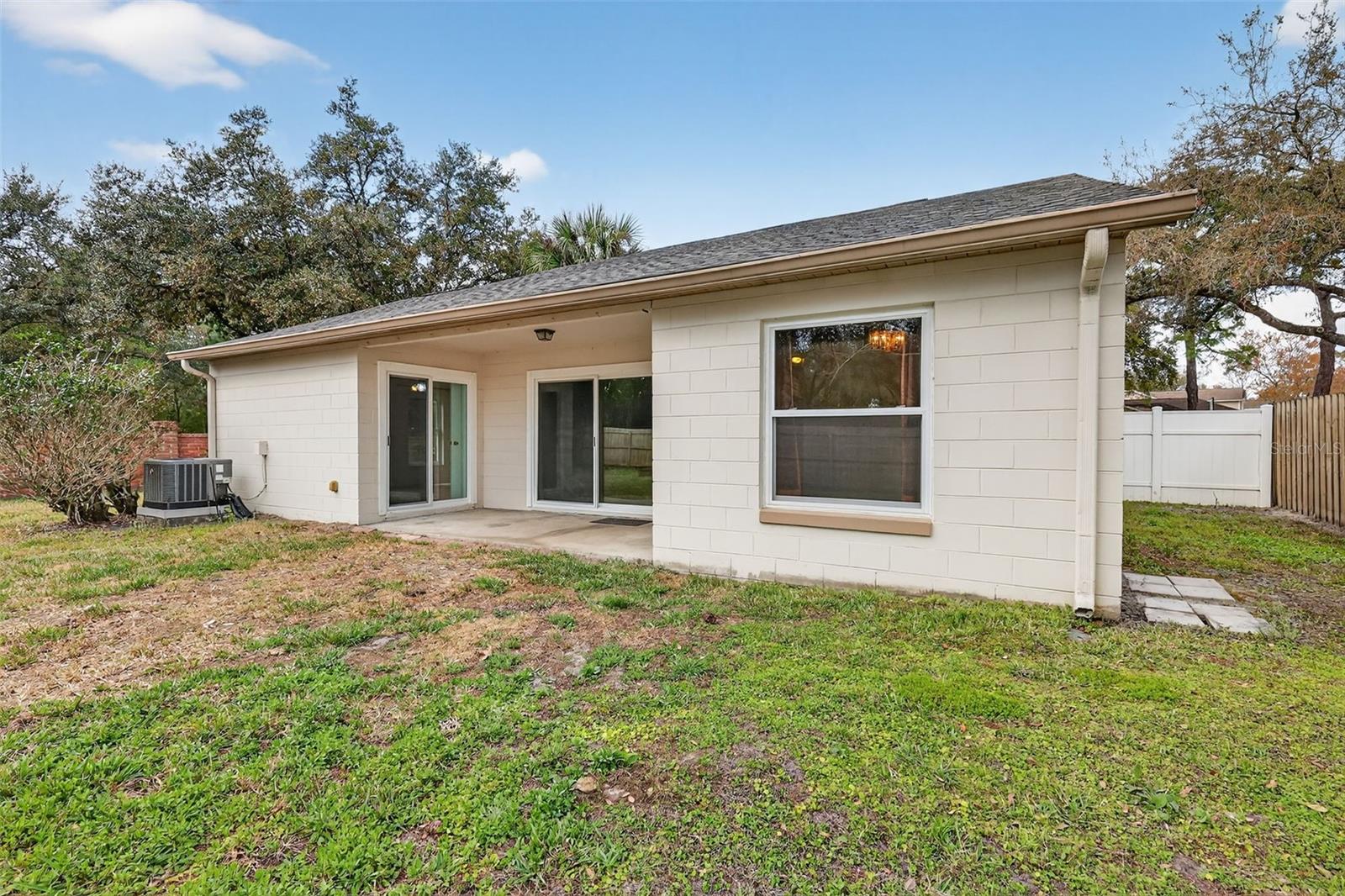 Image 43 of 53 For 1000 Covington Street