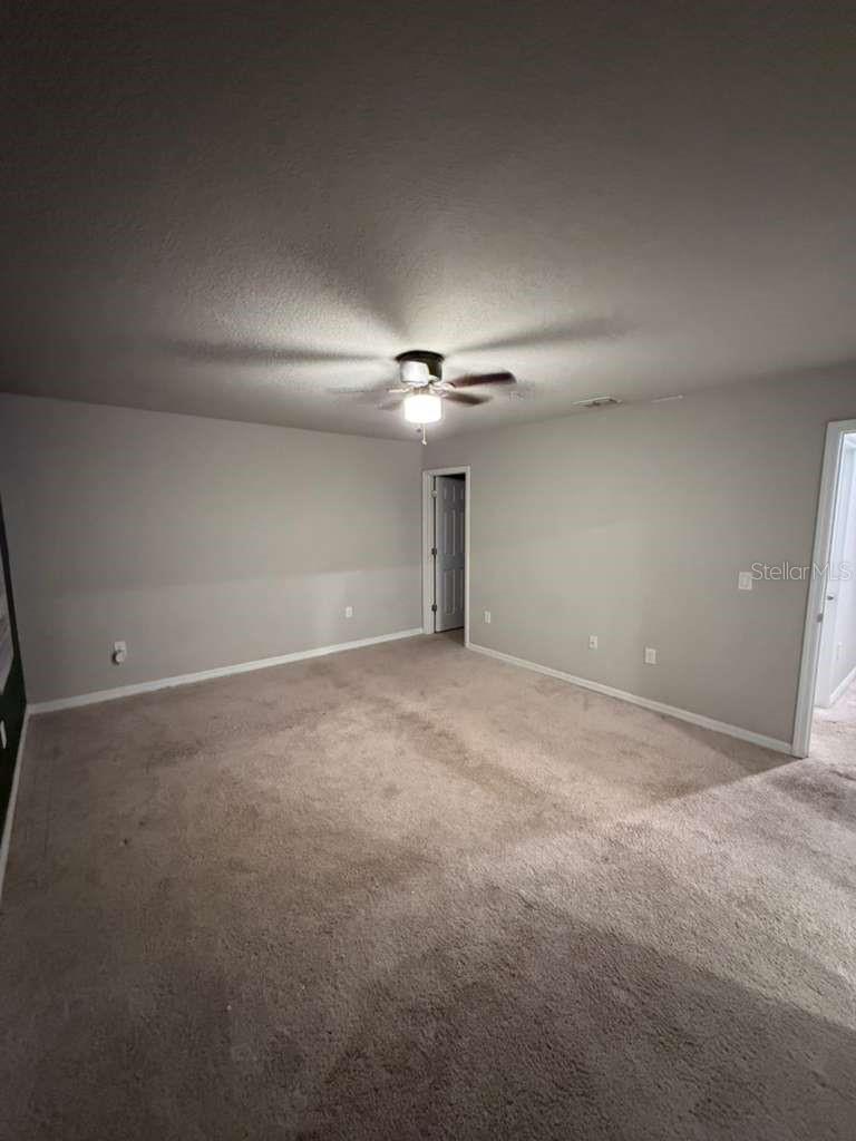 Image 14 of 20 For 968 Robin Holly Street 968