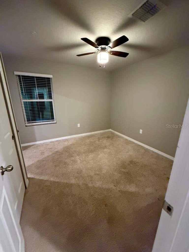 Image 15 of 20 For 968 Robin Holly Street 968