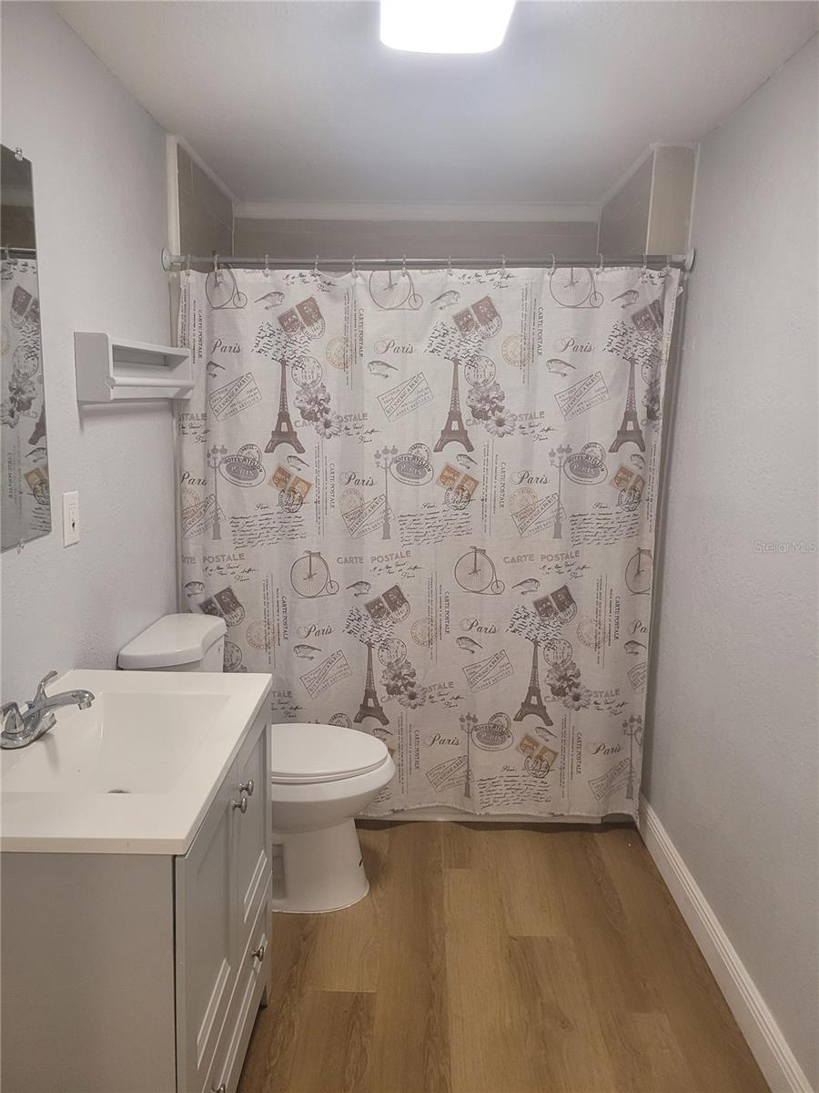 Image 17 of 33 For 1320 Oleander Avenue