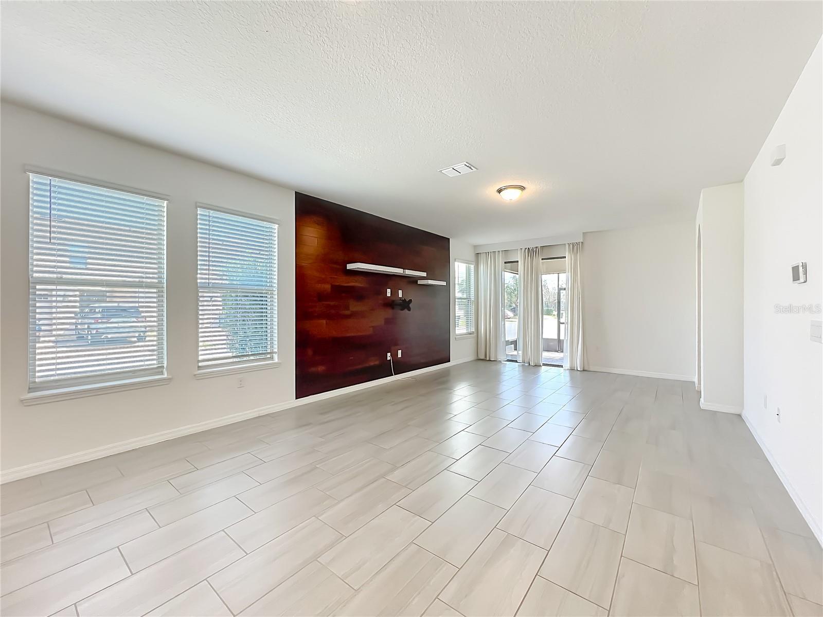 Image 24 of 74 For 16856 Hypatia Alley