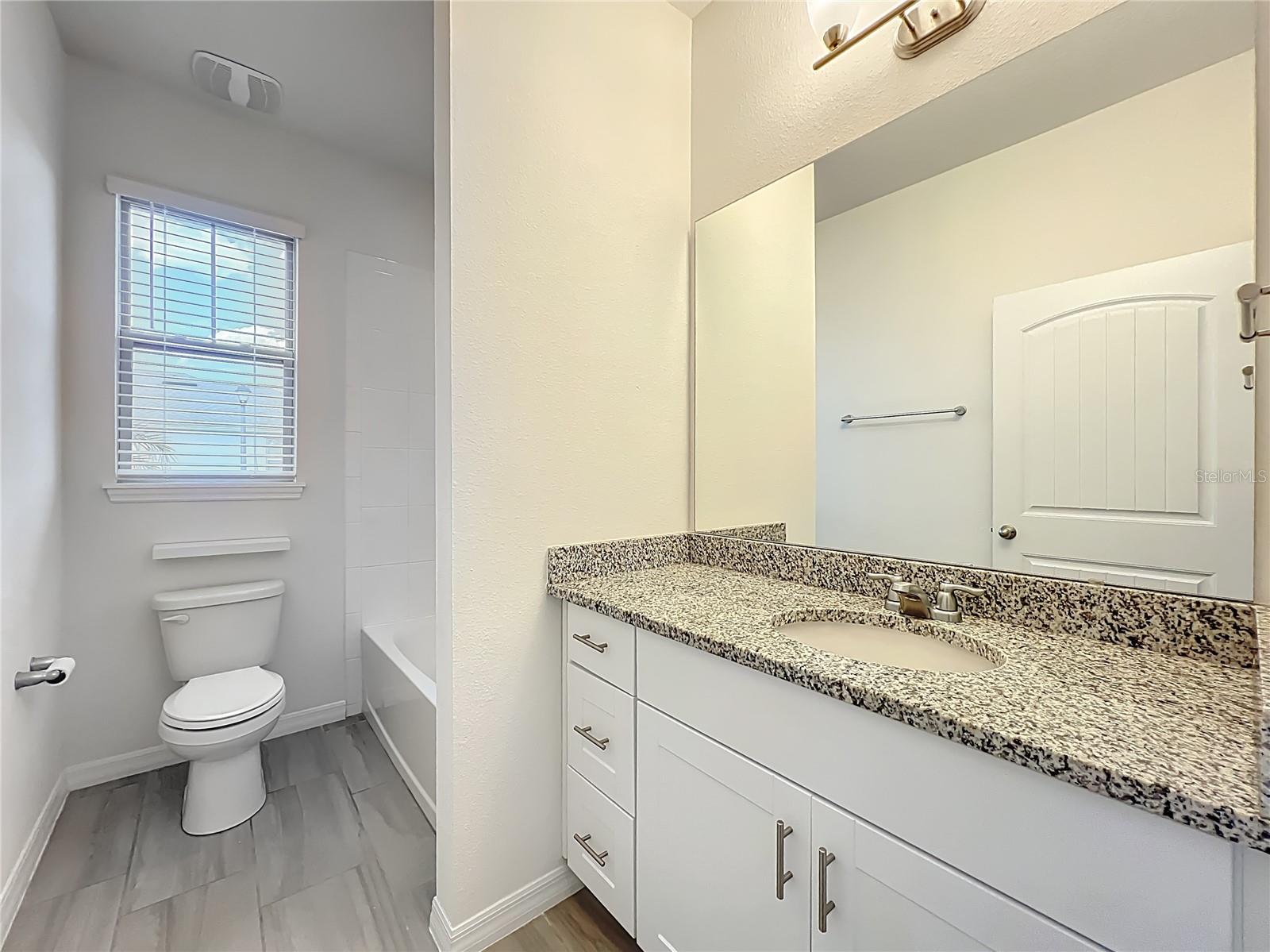 Image 32 of 74 For 16856 Hypatia Alley