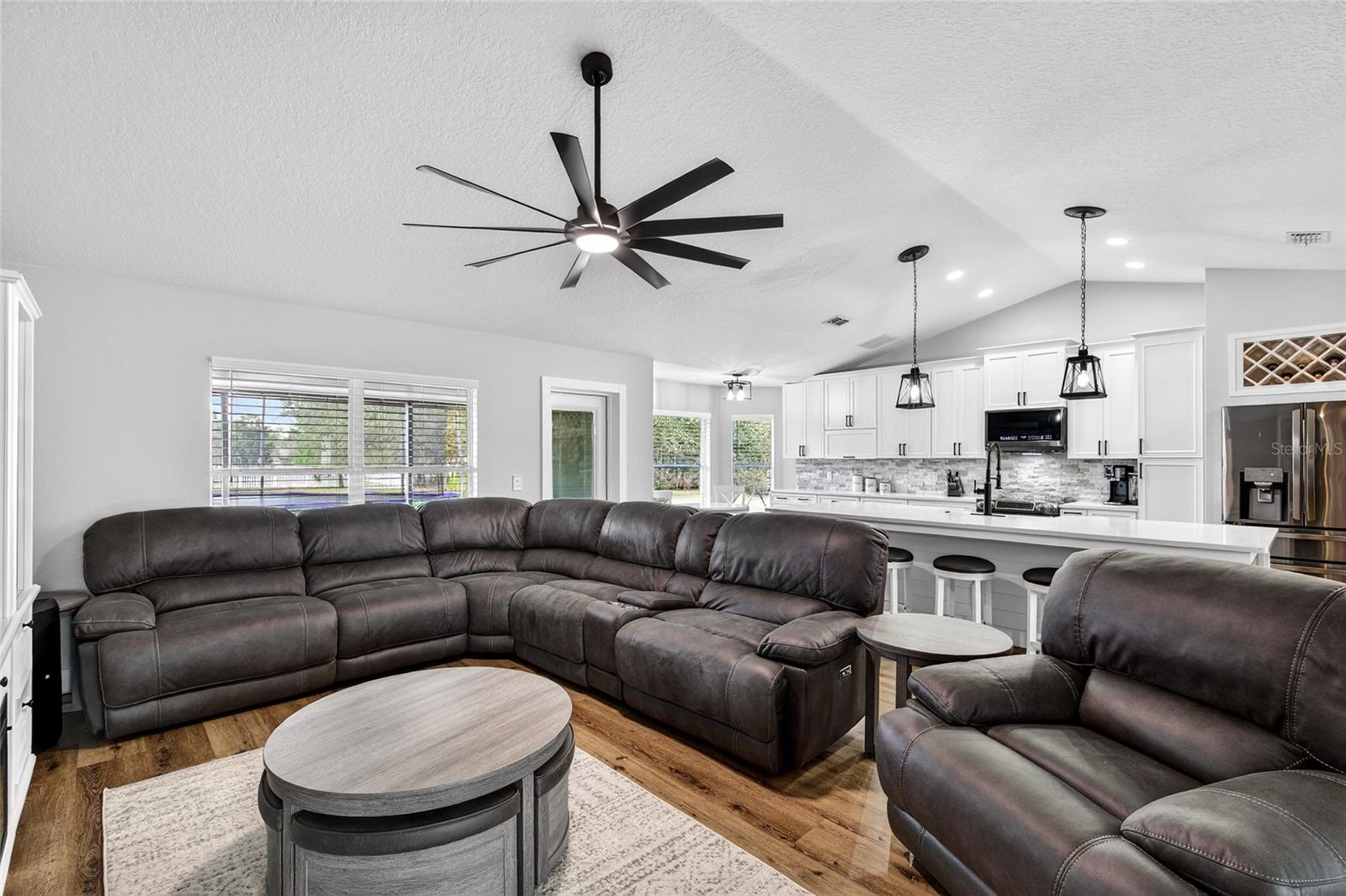 Image 28 of 39 For 36403 Barrington Drive