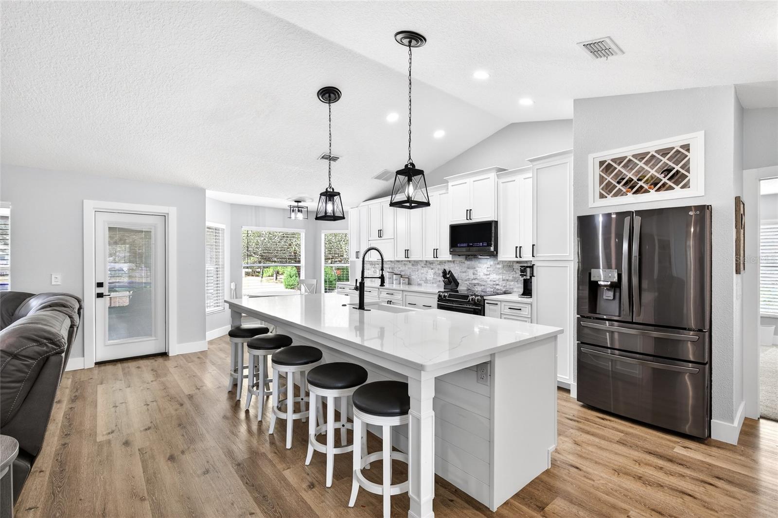 Image 5 of 39 For 36403 Barrington Drive