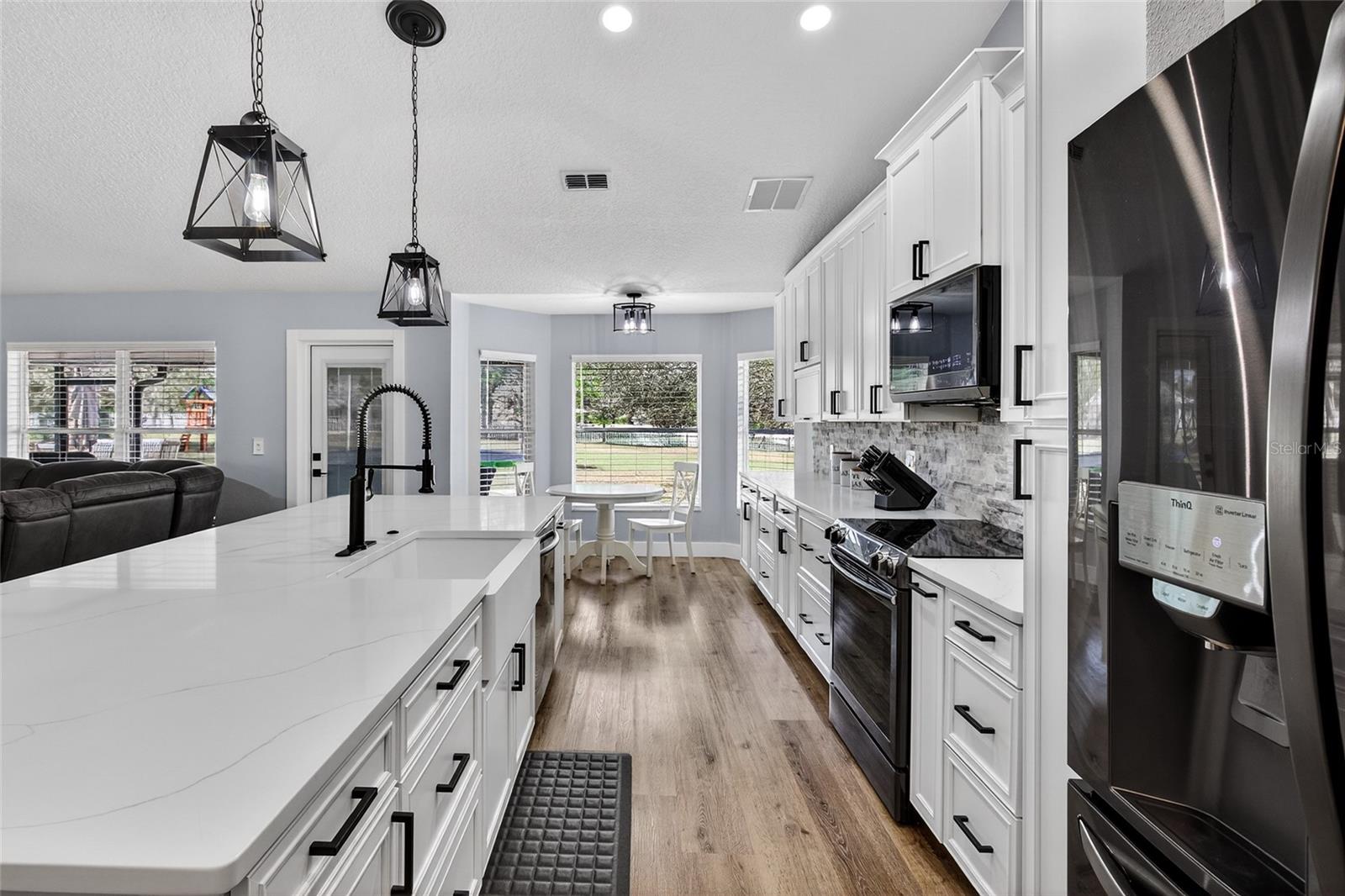 Image 6 of 39 For 36403 Barrington Drive