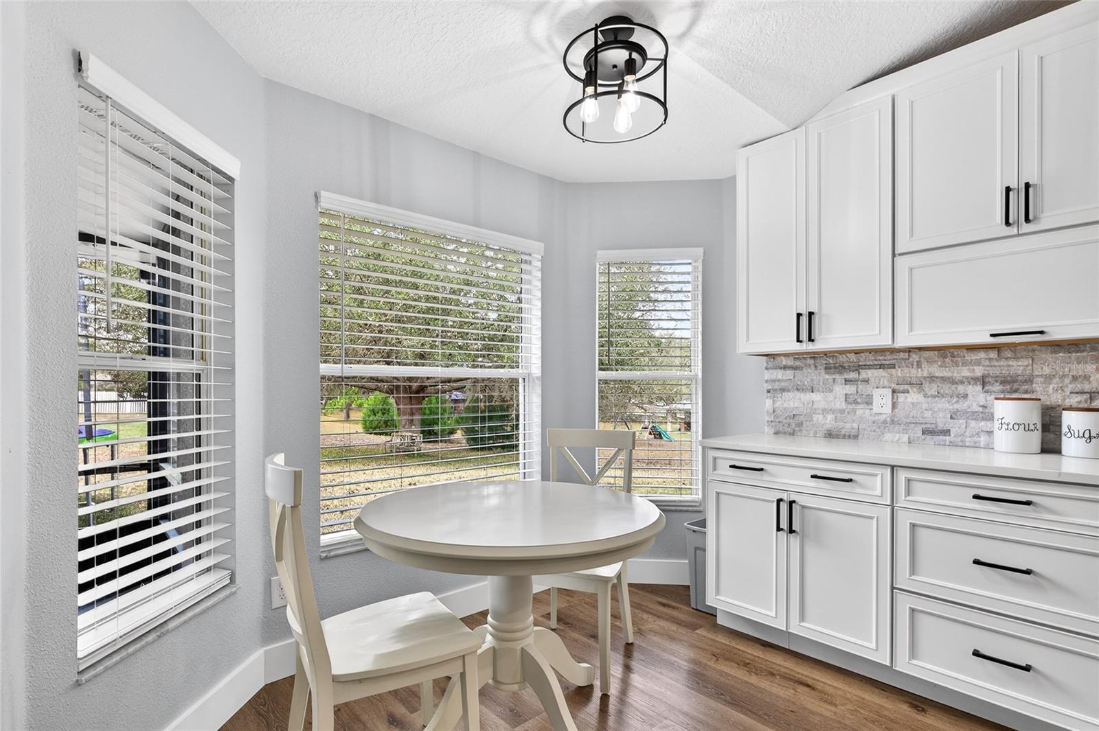 Image 7 of 39 For 36403 Barrington Drive