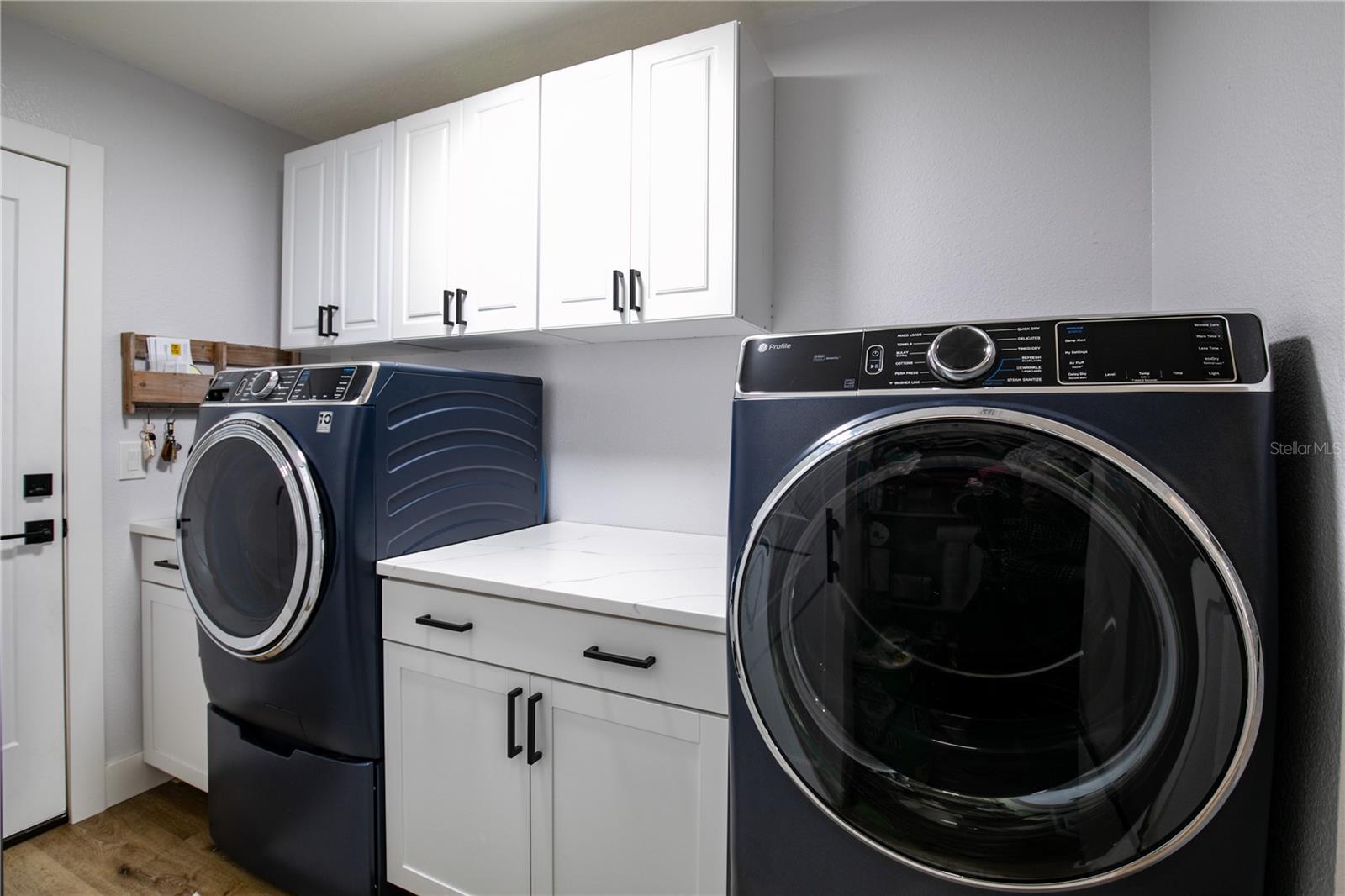 Image 9 of 39 For 36403 Barrington Drive