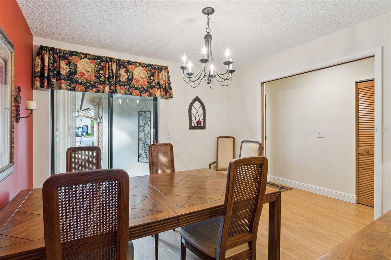 Image 10 of 39 For 797 Austin Court