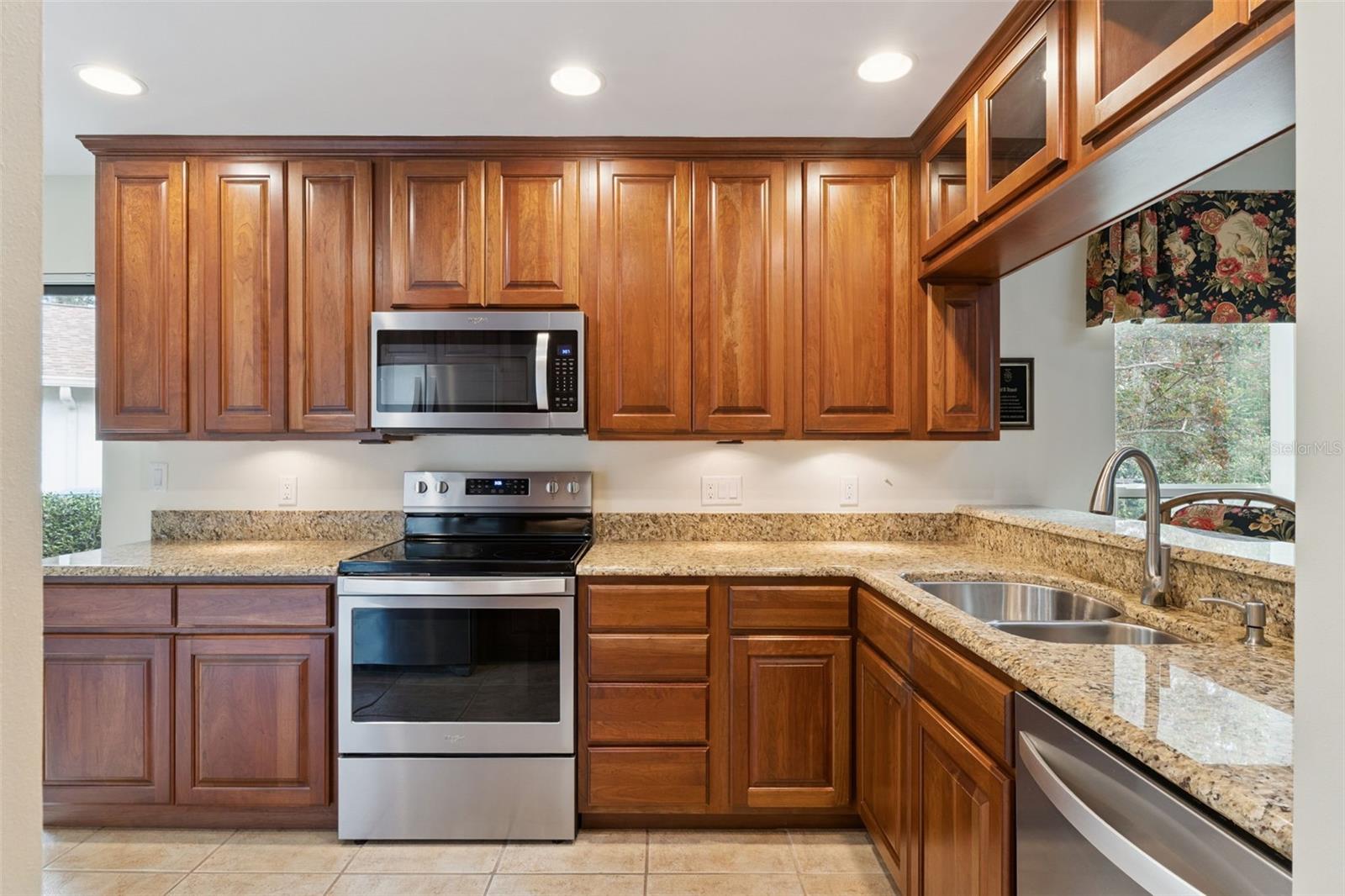 Image 15 of 39 For 797 Austin Court