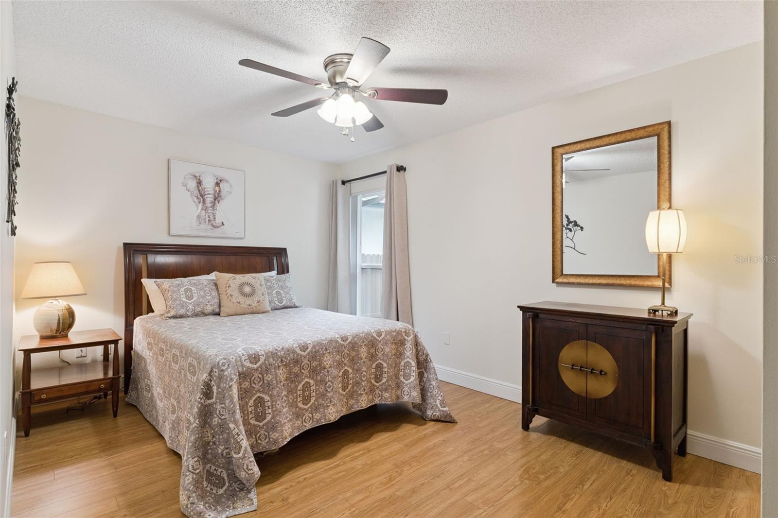 Image 22 of 39 For 797 Austin Court