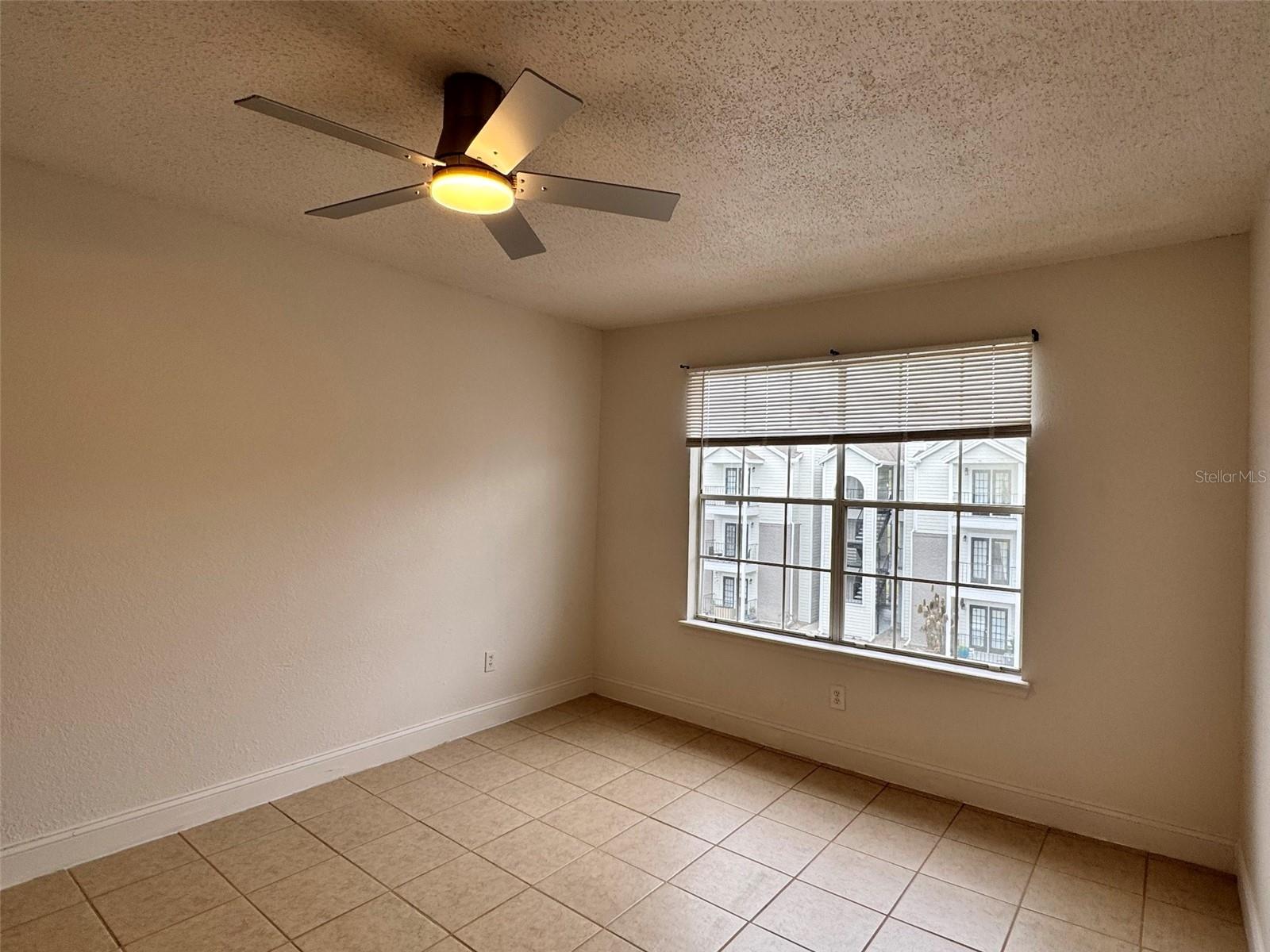 Image 4 of 10 For 2550 Alafaya Trail 4304