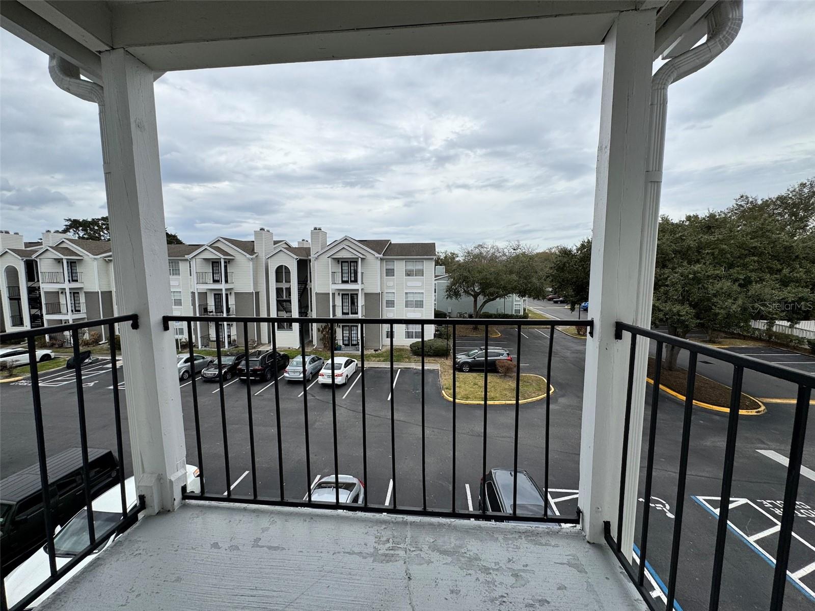 Image 8 of 10 For 2550 Alafaya Trail 4304