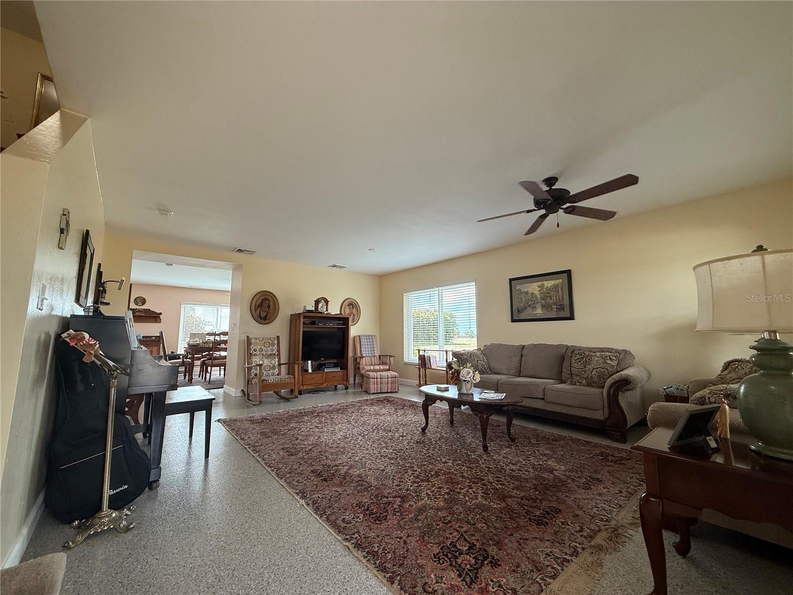 Image 15 of 66 For 24491 Julian Court