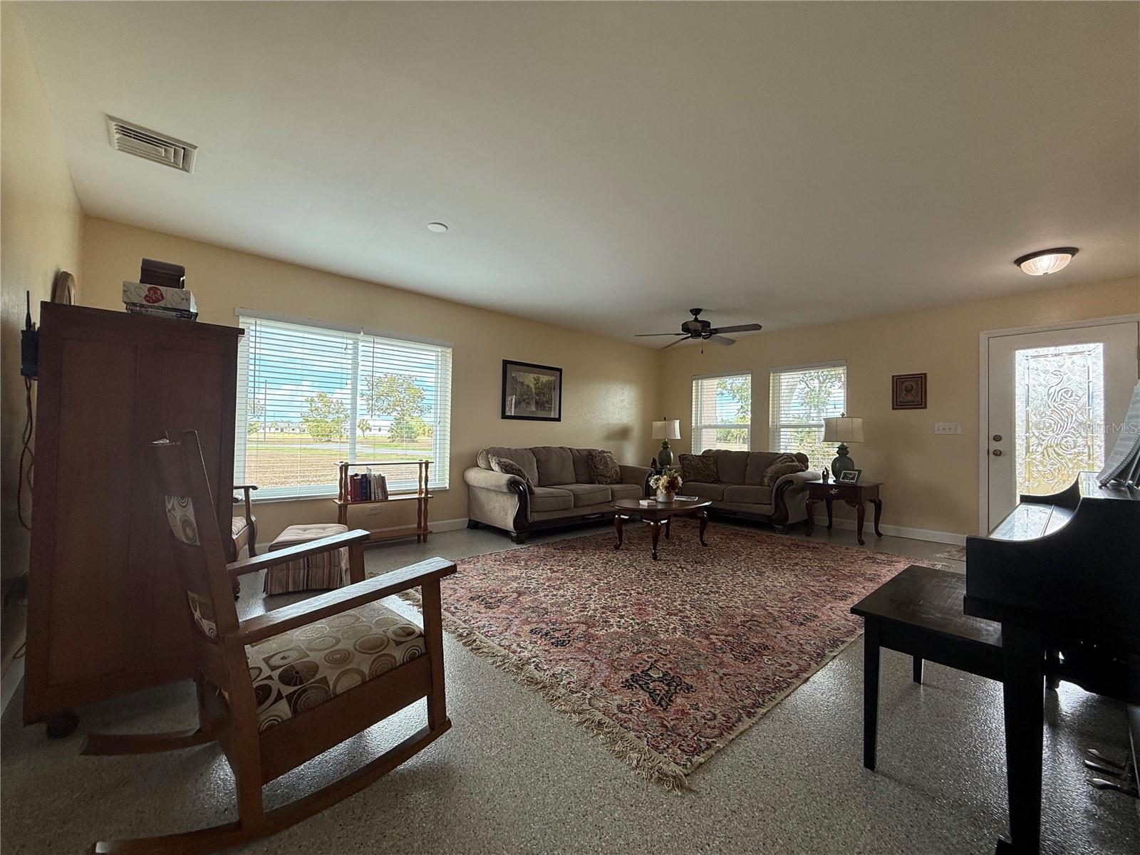 Image 18 of 66 For 24491 Julian Court