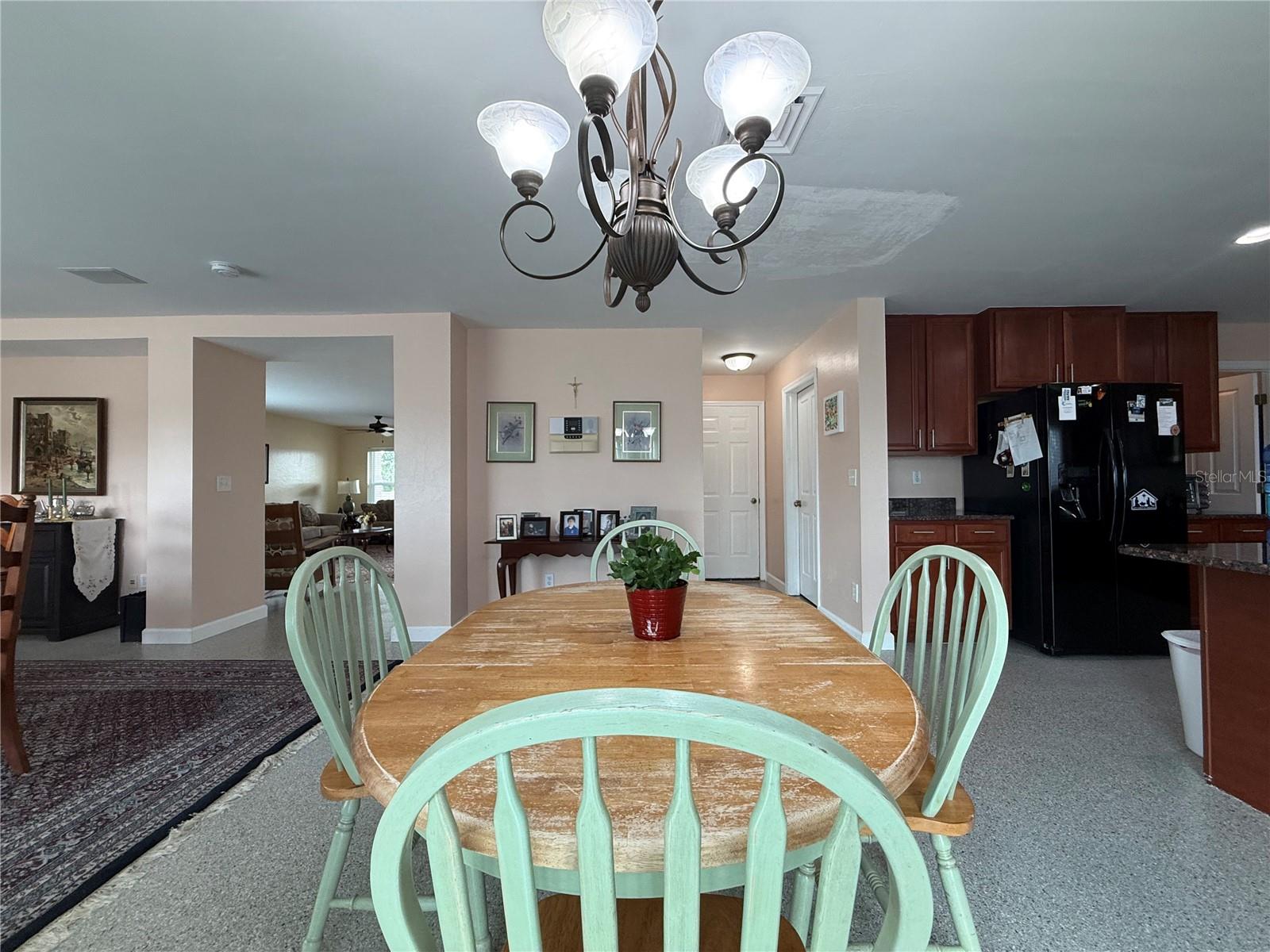 Image 24 of 66 For 24491 Julian Court