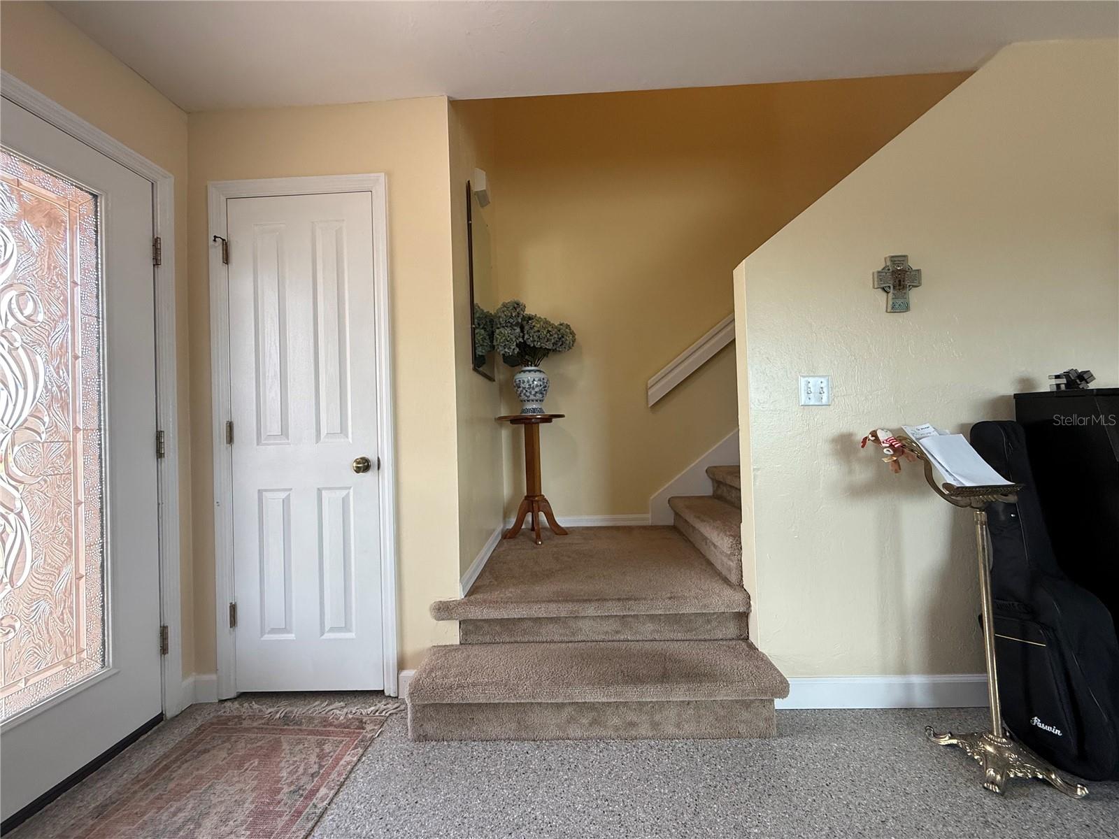 Image 38 of 66 For 24491 Julian Court