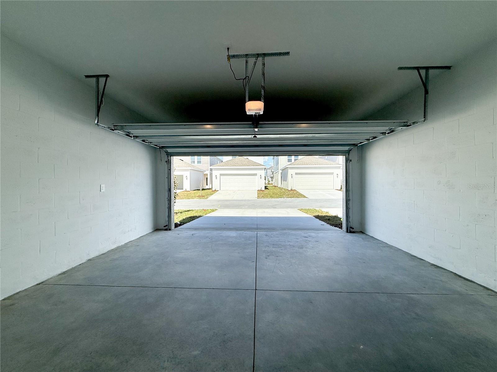 Image 29 of 30 For 1975 Stake Out Way