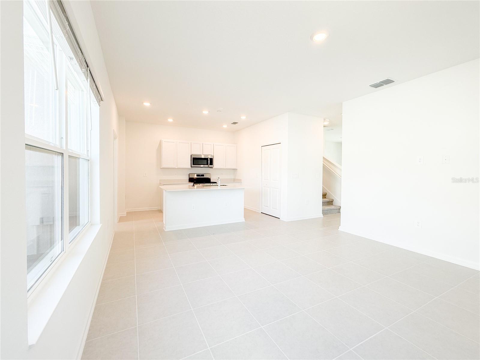 Image 9 of 30 For 1975 Stake Out Way