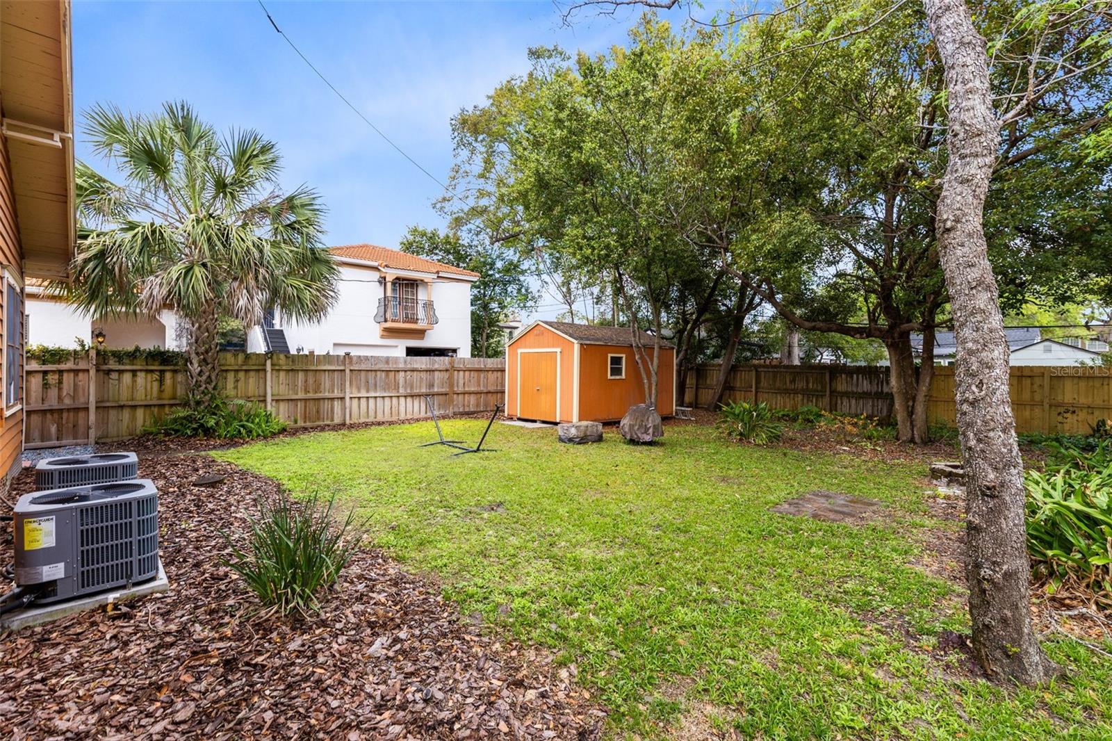 Image 14 of 29 For 1409 Amelia Street